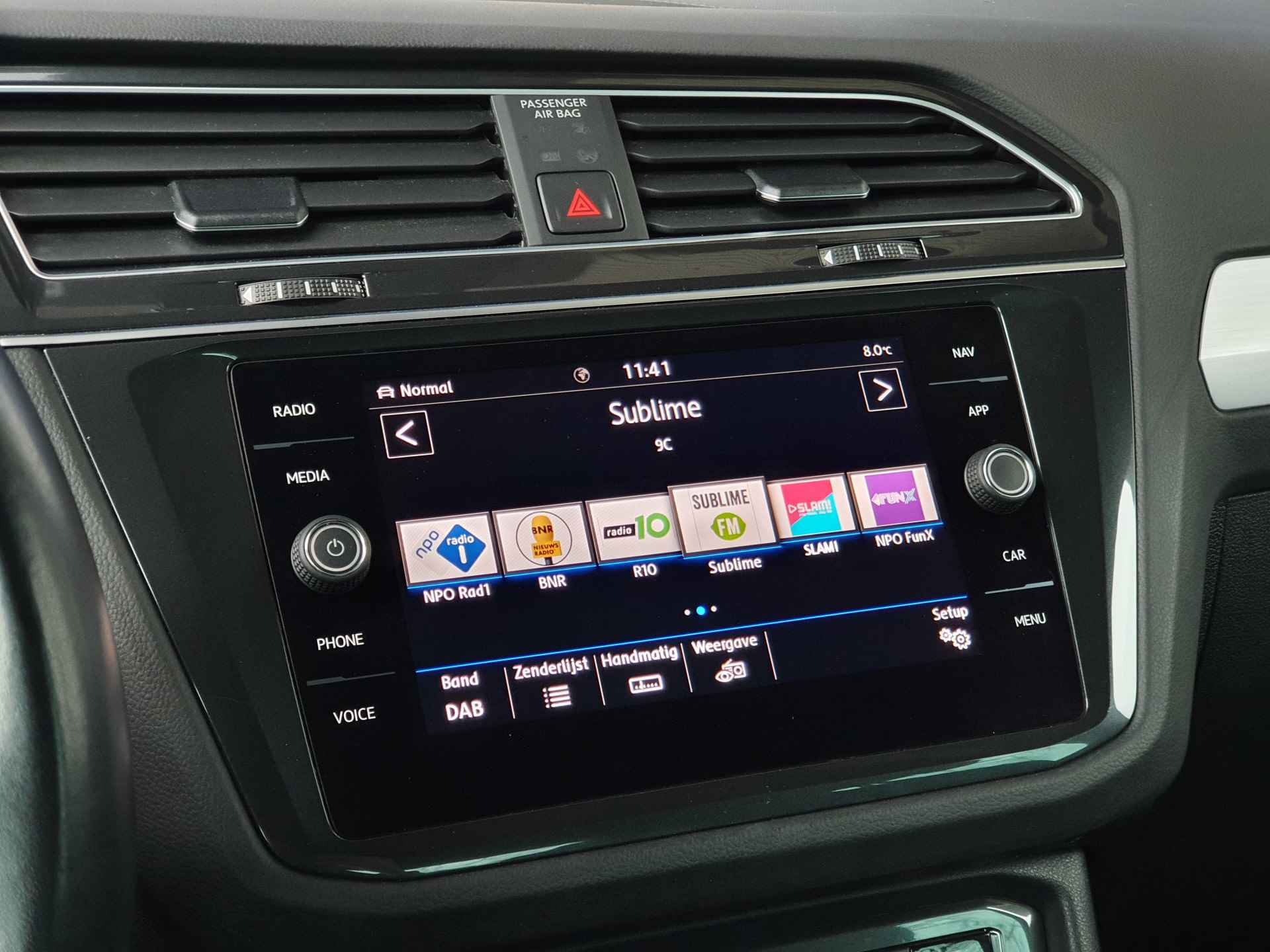 Volkswagen Tiguan 1.5 TSI ACT Comfortline Business | Navi | 18 inch | Carplay/Android Auto - 22/36