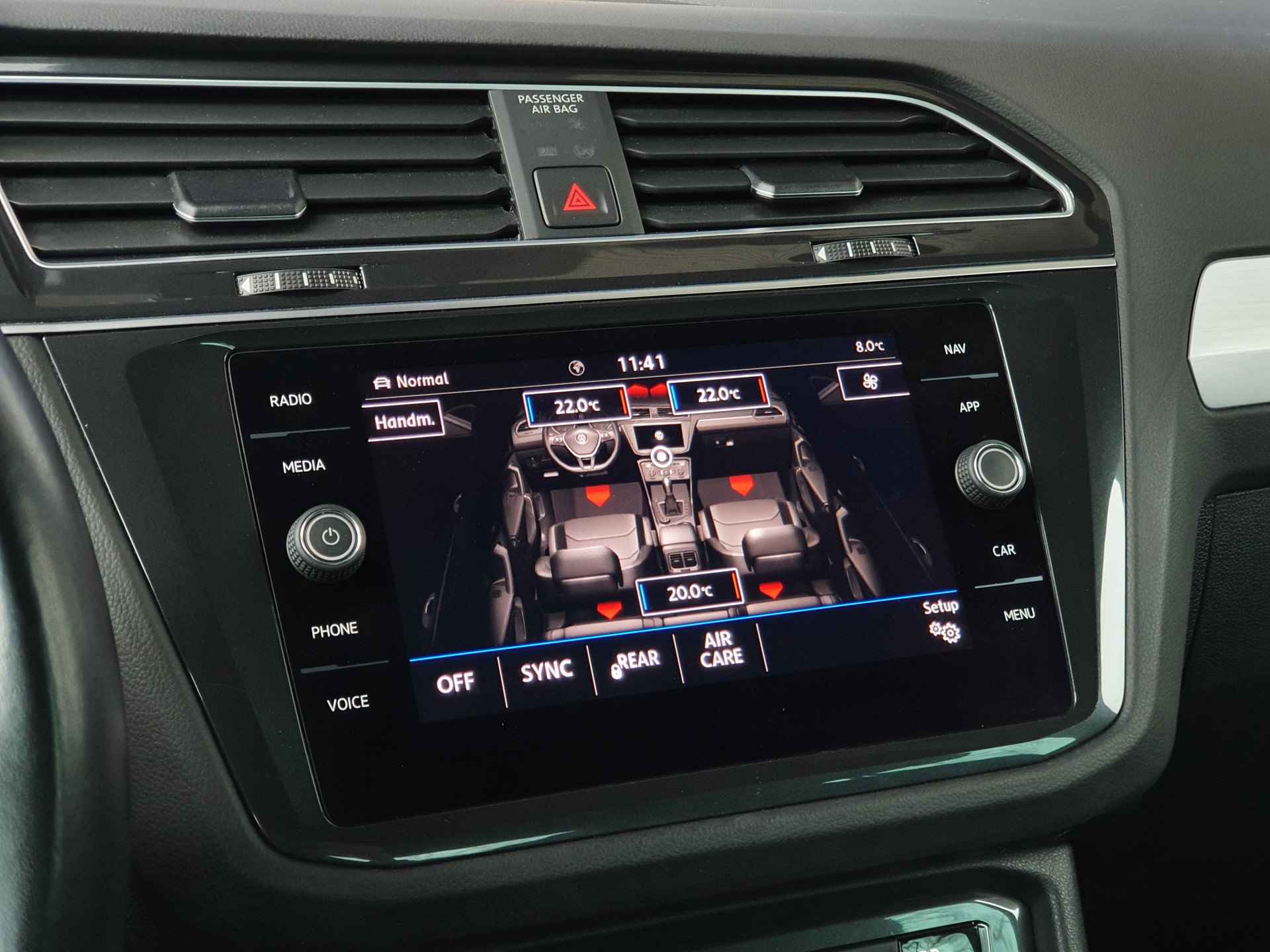 Volkswagen Tiguan 1.5 TSI ACT Comfortline Business | Navi | 18 inch | Carplay/Android Auto - 24/36