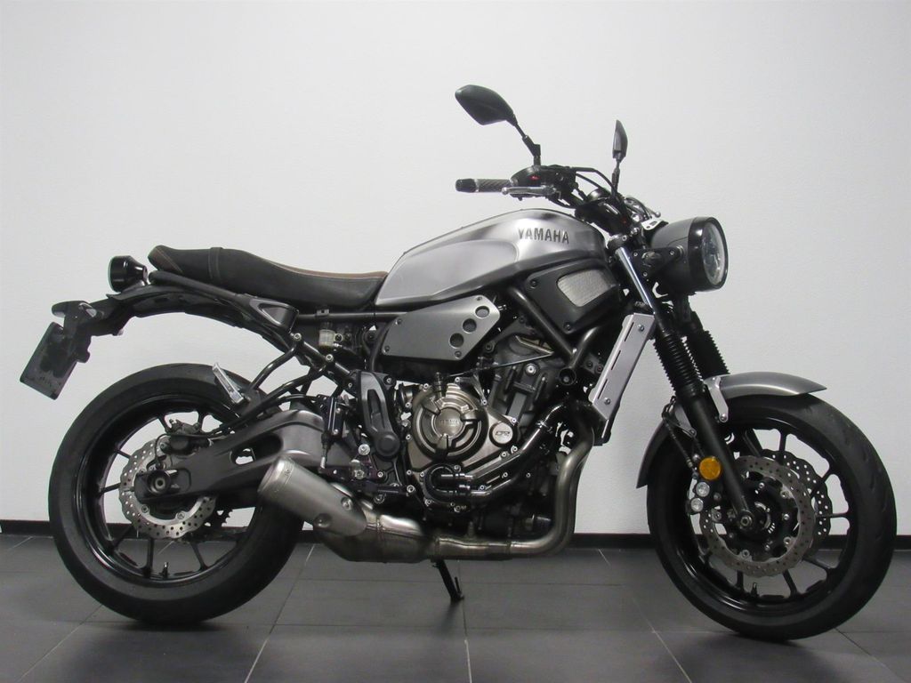 Yamaha XSR 700 ABS