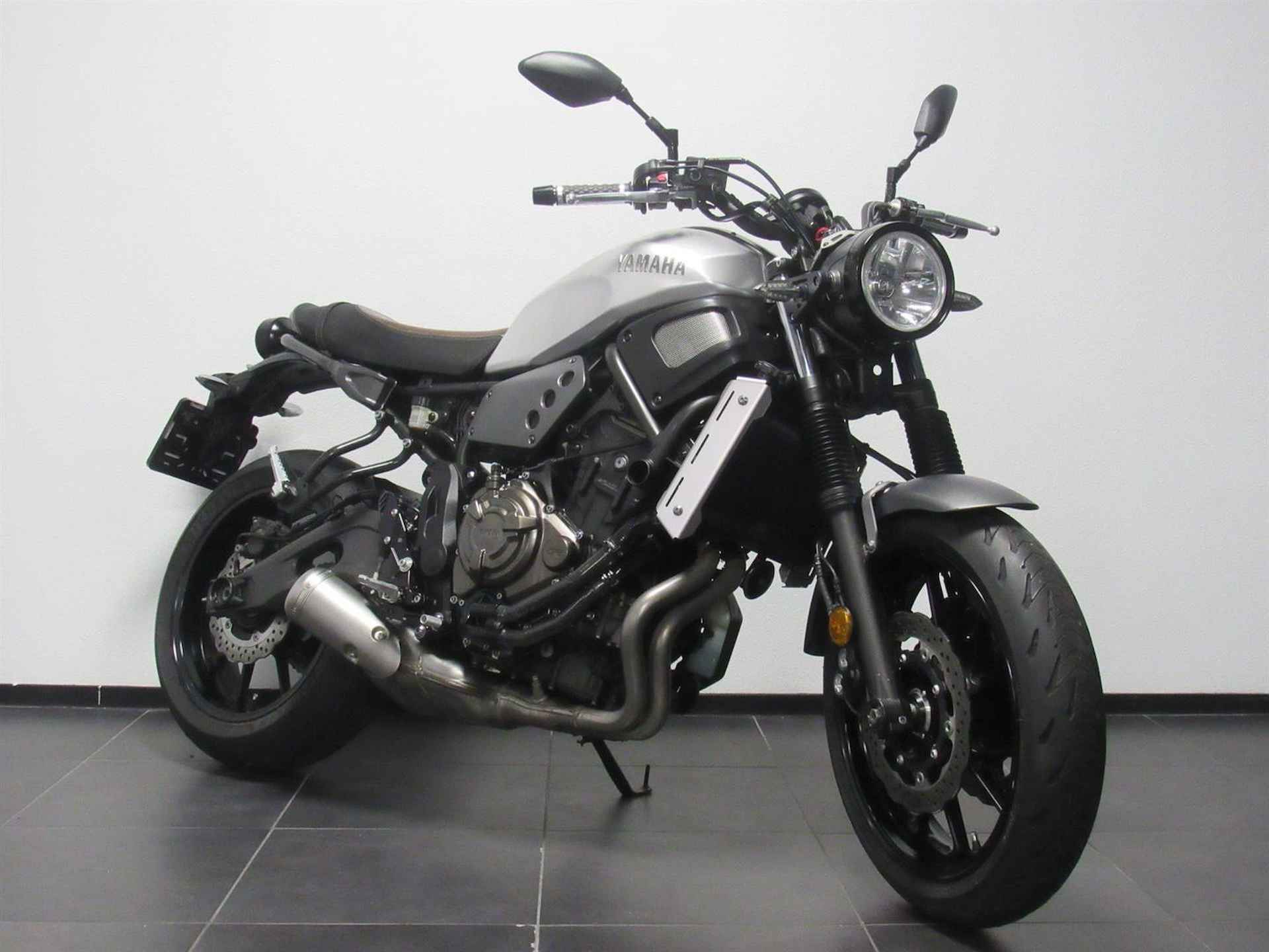 Yamaha XSR 700 ABS - 2017 - 2/14