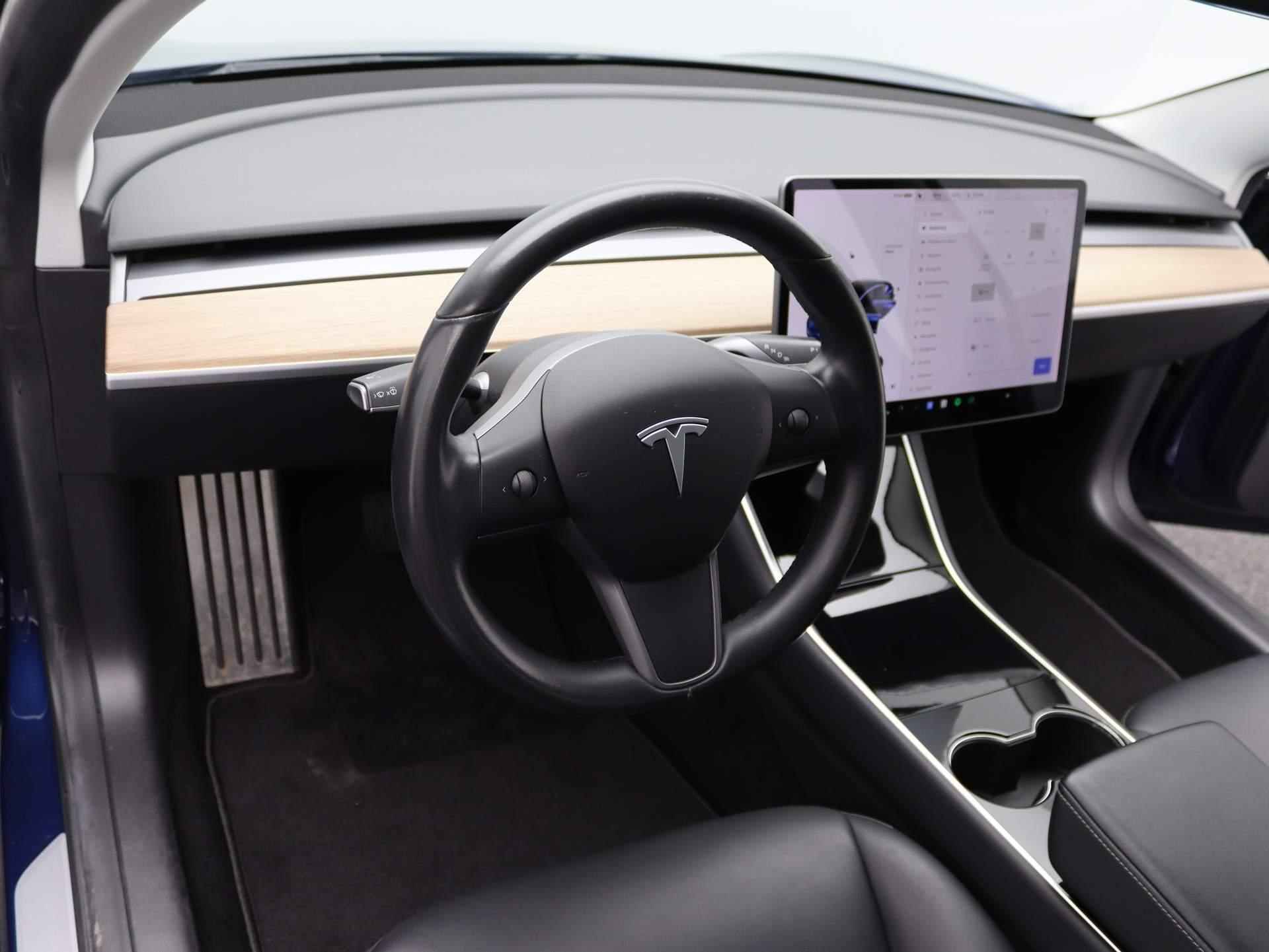 Tesla Model 3 Standard RWD Plus 60 kWh | Leder | Navigatie | Panorama dak |  Stoelverwarming | Dodehoekdetectie | Led-koplampen | 360 Camera | DAB | - 18/30