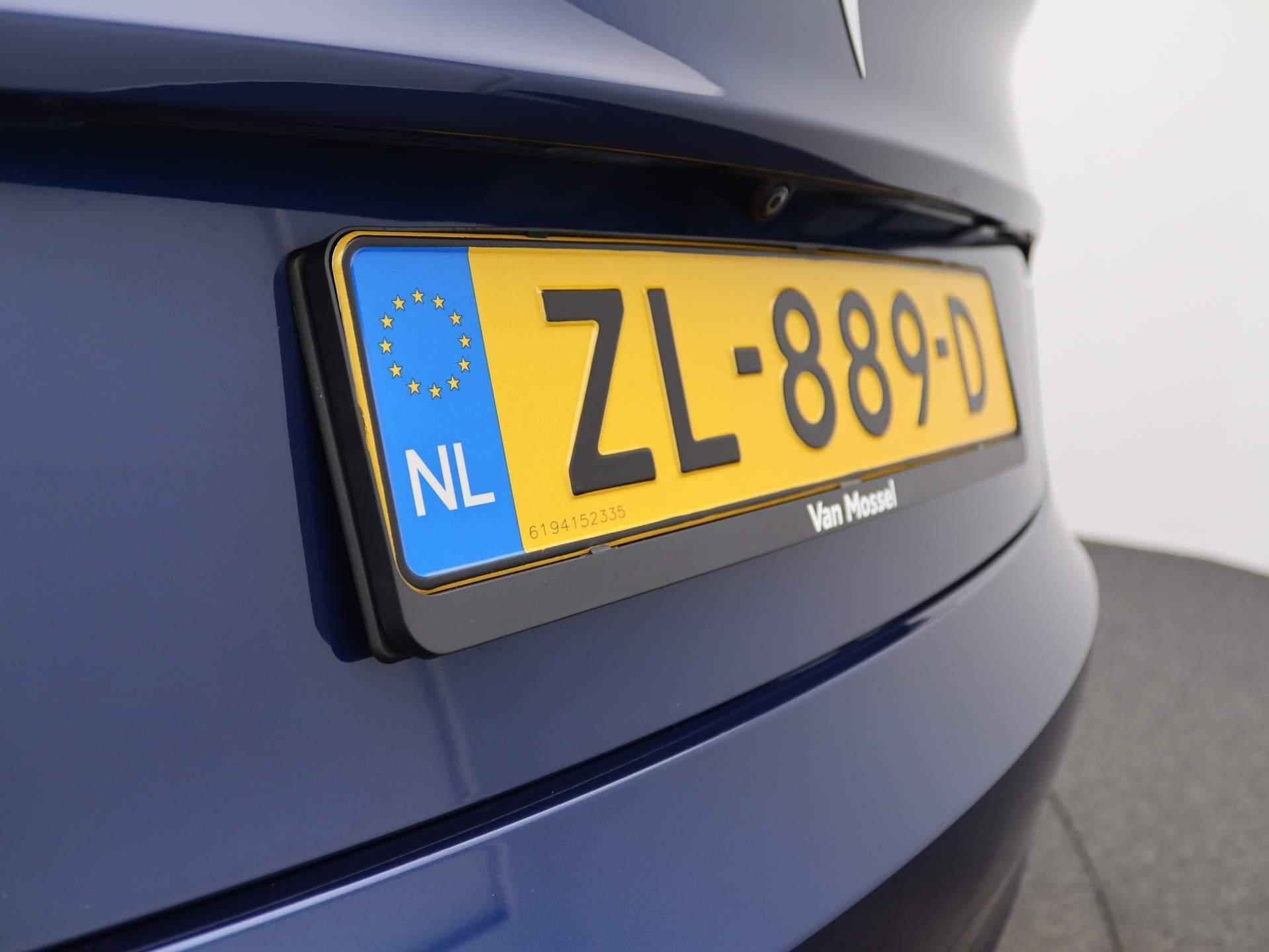 Tesla Model 3 Standard RWD Plus 60 kWh | Leder | Navigatie | Panorama dak |  Stoelverwarming | Dodehoekdetectie | Led-koplampen | 360 Camera | DAB | - 26/30