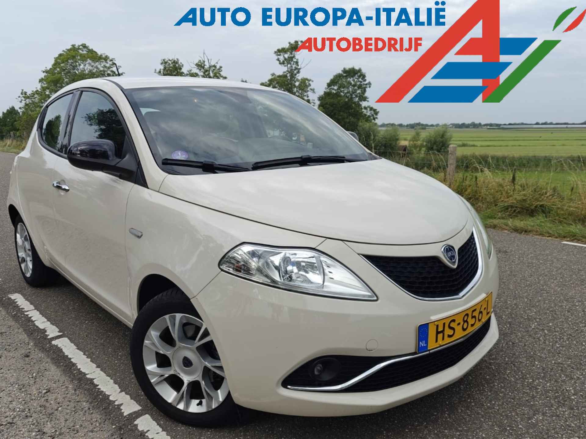 Lancia Ypsilon 1.2 Opening Edition | 1e eigenaar | Navigatie | Cruise control - 1/31