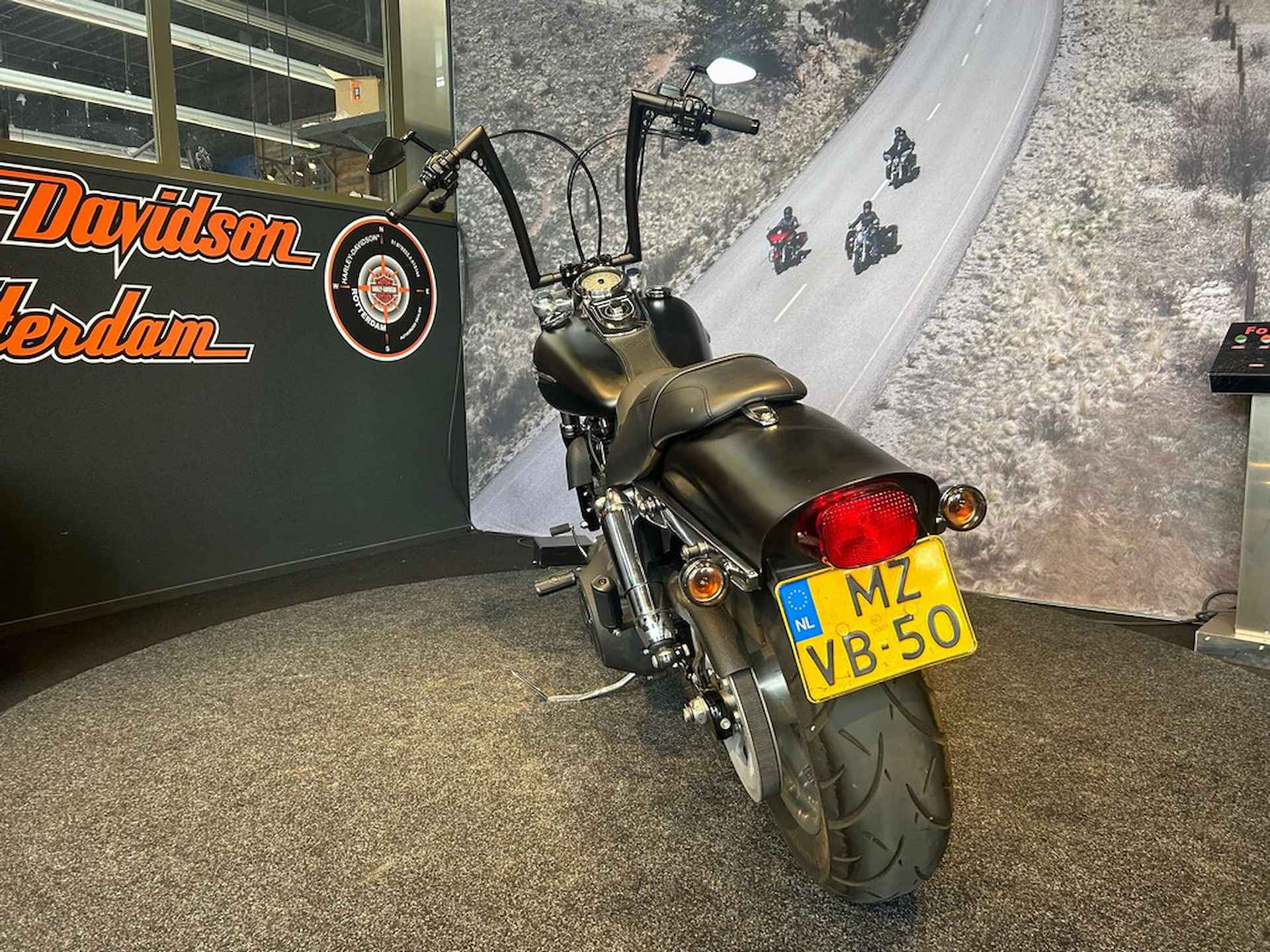 Harley-Davidson FXDF DYNA FAT BOB - 3/9