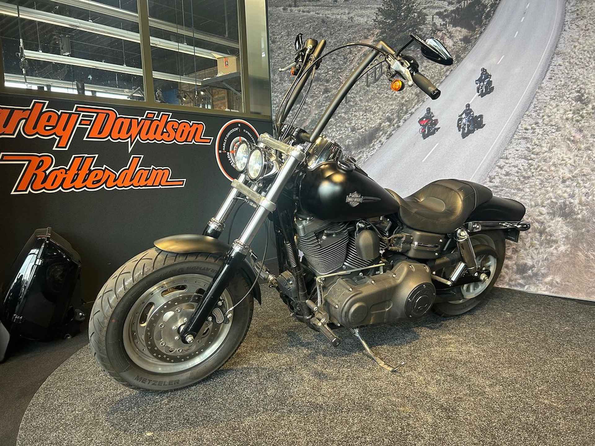 Harley-Davidson FXDF DYNA FAT BOB - 4/9