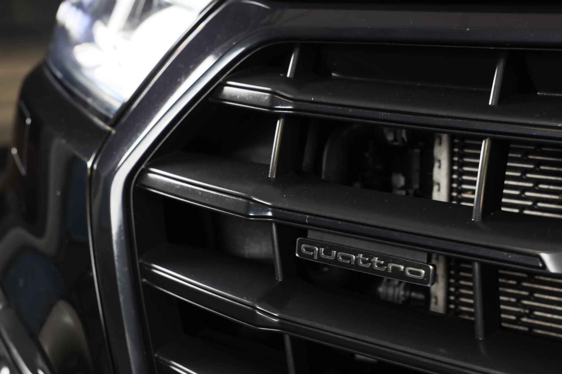Audi Q5 50 TFSI E Quattro S Line / Virtual Cockpit / Navi / Ecc / Elek Pakket / Open Panoramadak / Leder / Led / Pdc / 21 Inch - 45/52