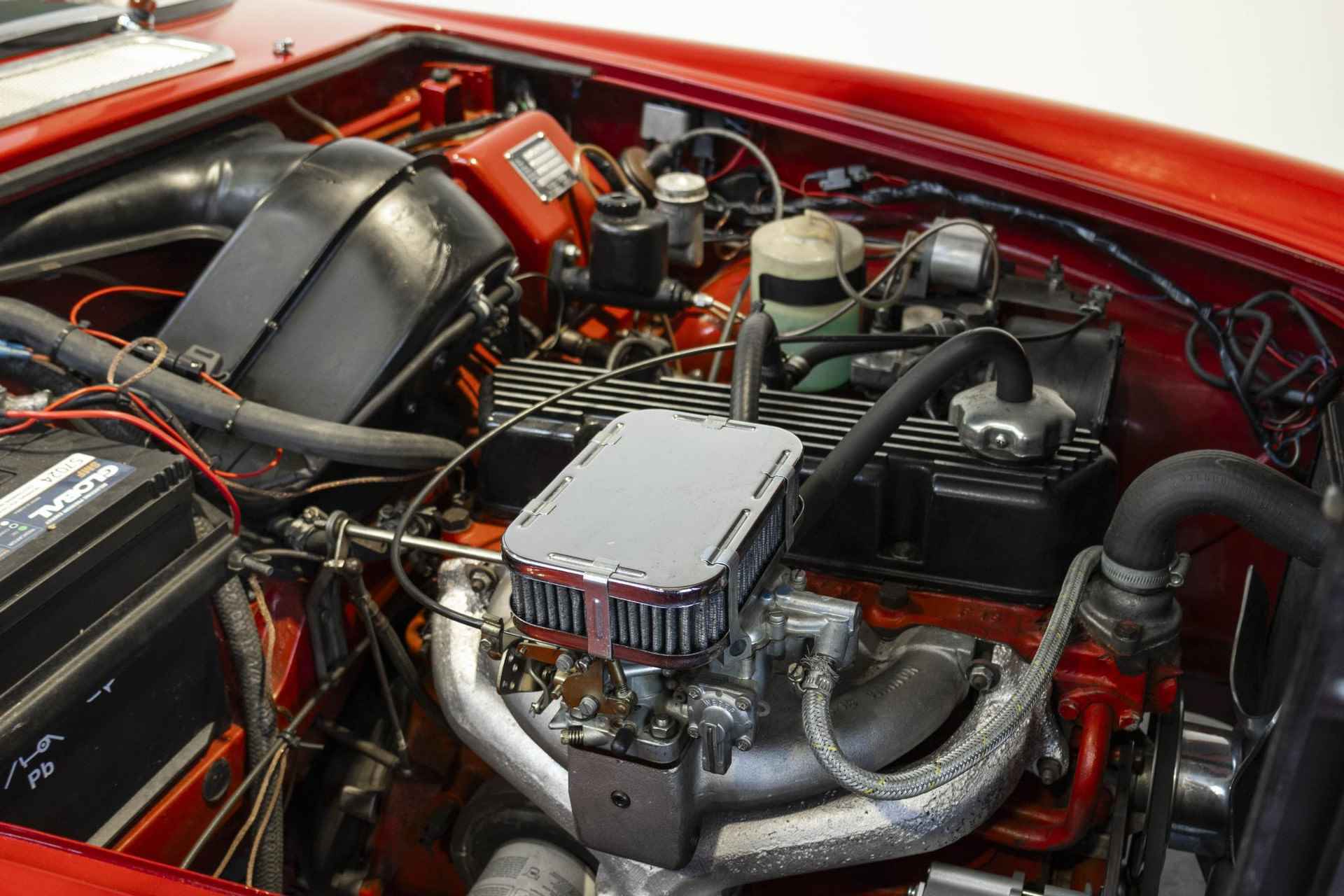 Volvo P1800s | Overdrive | Volledig gerestaureerd | Stuurbekrachtiging | Originele Minilite lichtmetalen velgen | Weber carburateur kit | Bilstein schokdempers | - 28/47