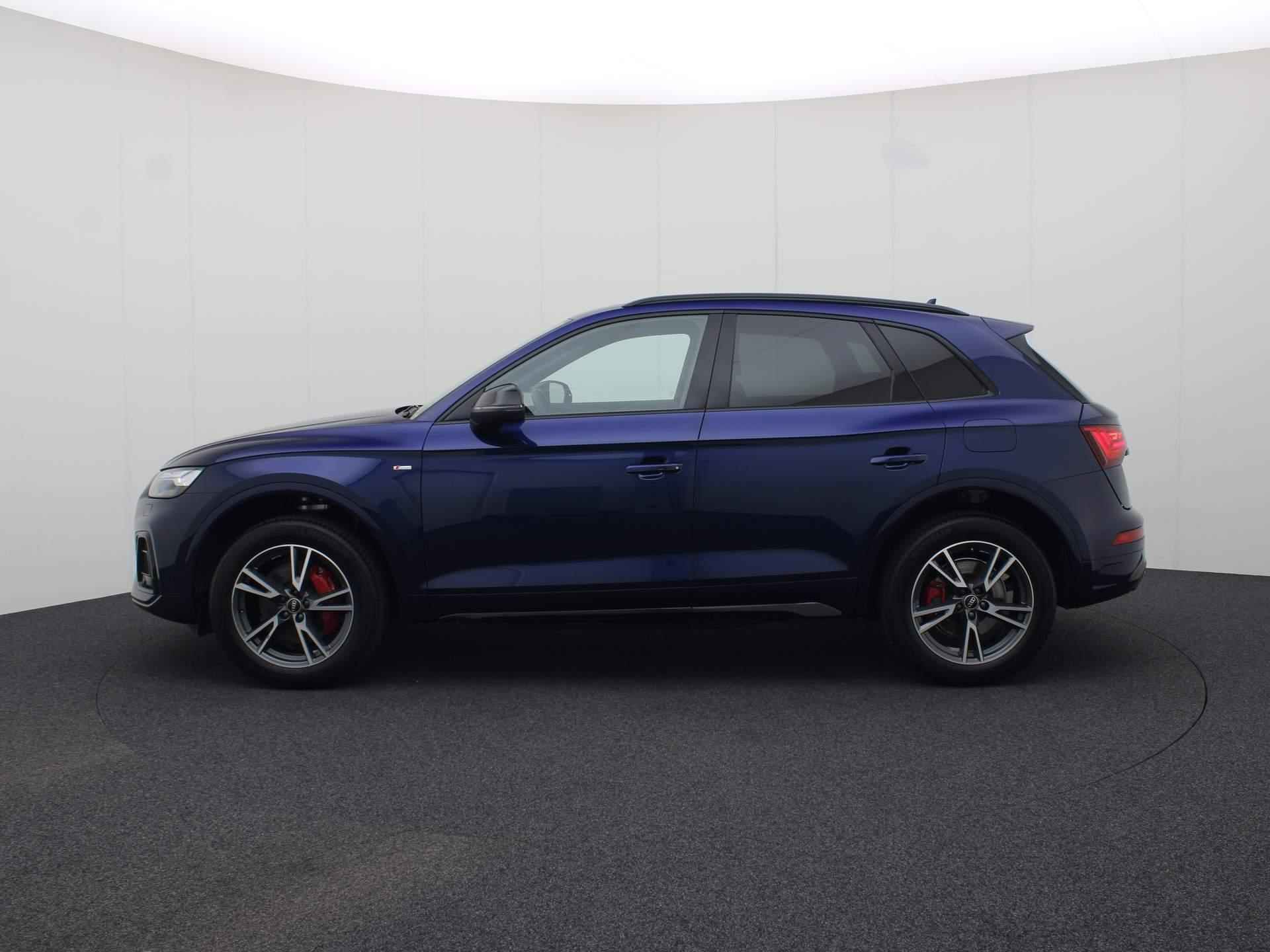 Audi Q5 55 TFSIe 270kW/367PK S Line quattro · Panoramadak · Drive select · Leder/Alcantara · Stoel-& stuurverwarming · Garantie tot maart 2025 - 3/56