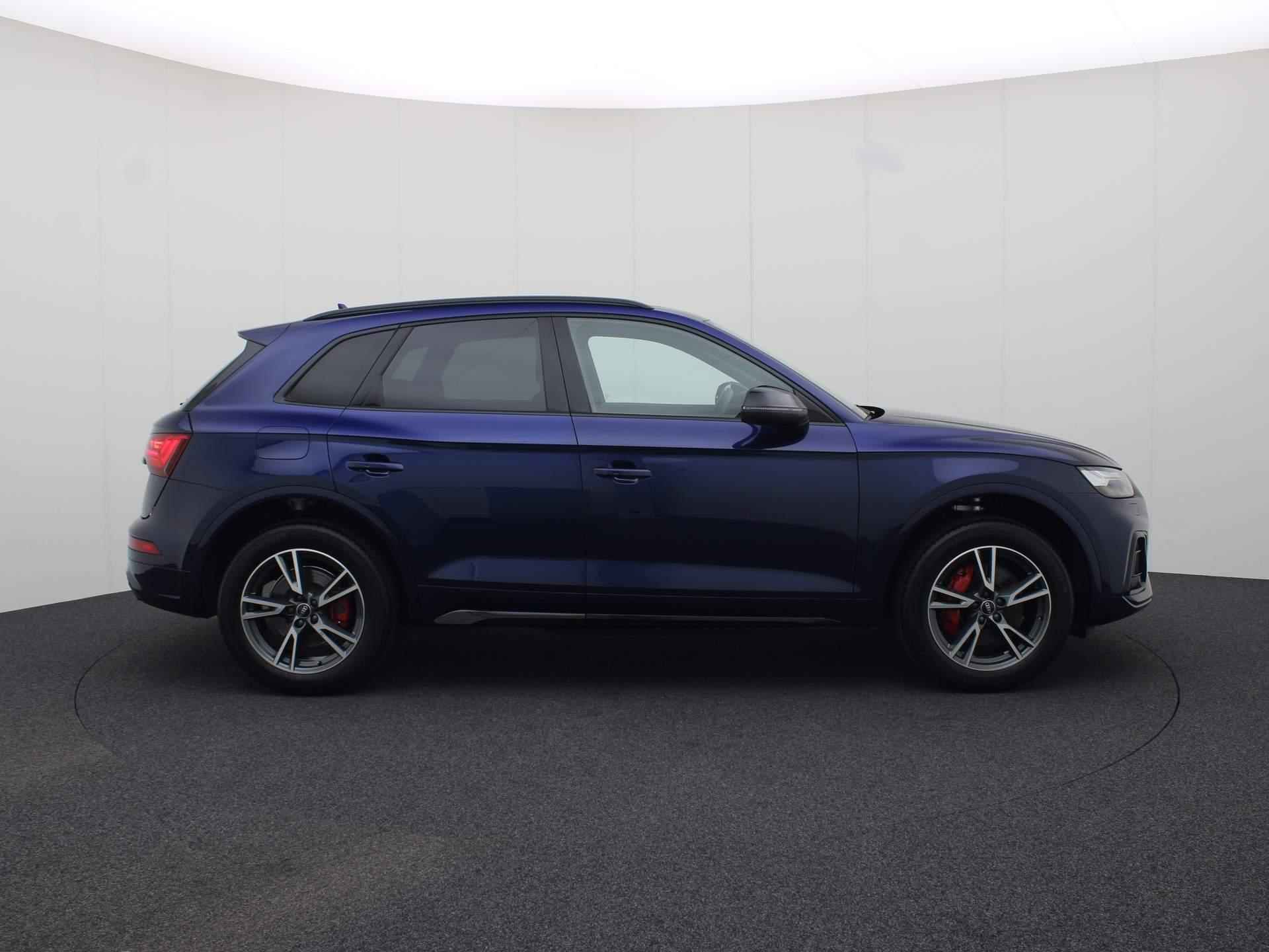 Audi Q5 55 TFSIe 270kW/367PK S Line quattro · Panoramadak · Drive select · Leder/Alcantara · Stoel-& stuurverwarming · Garantie tot maart 2025 - 6/56