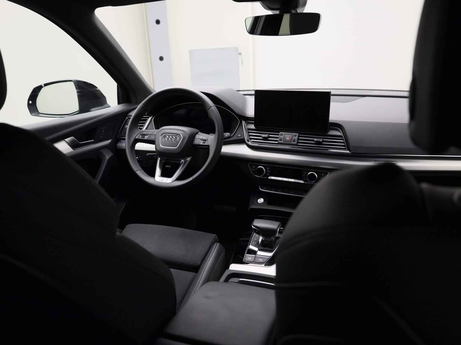 Audi Q5 55 TFSIe 270kW/367PK S Line quattro · Panoramadak · Drive select · Leder/Alcantara · Stoel-& stuurverwarming · Garantie tot maart 2025 - 13/56