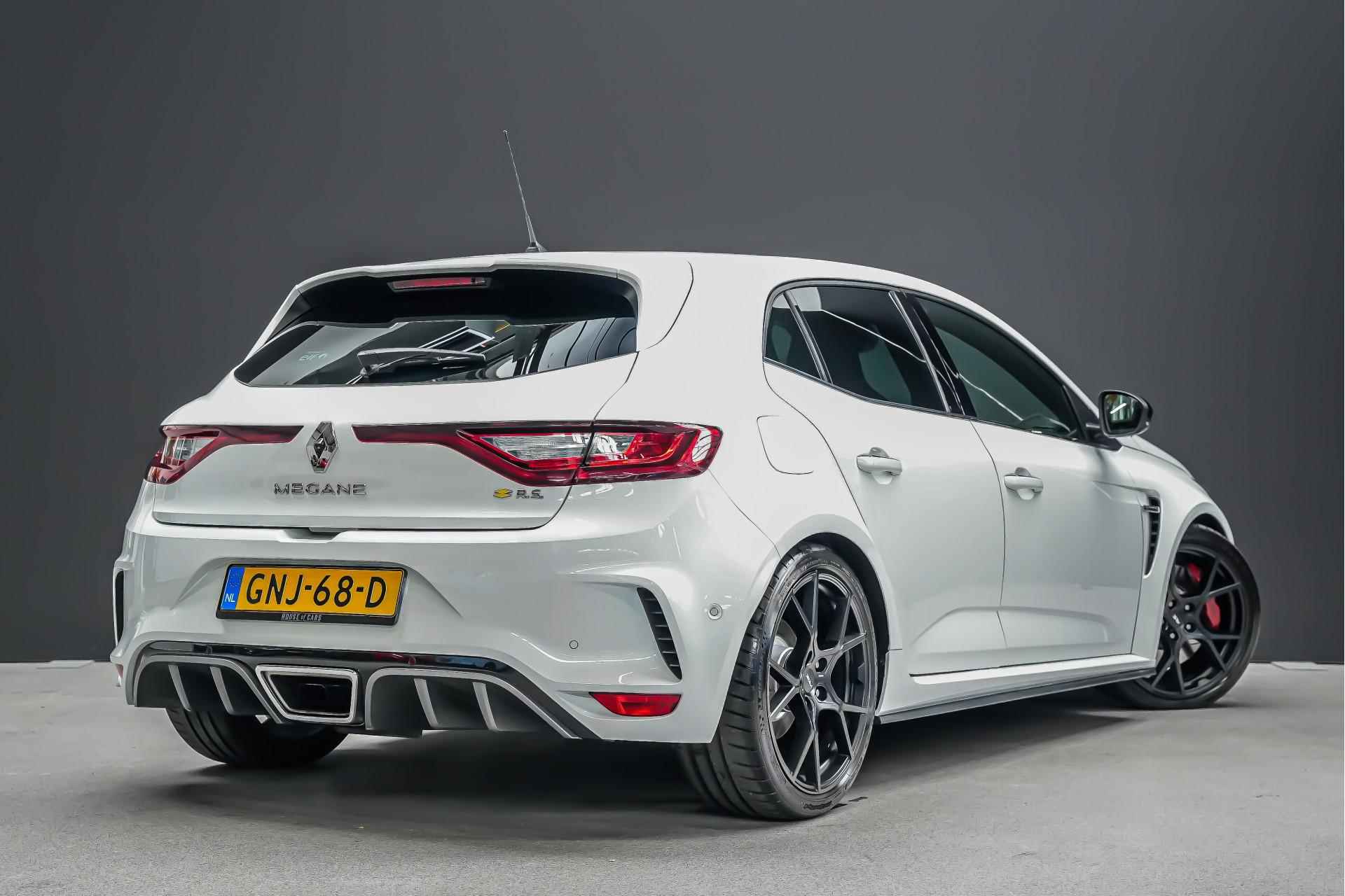 Renault Mégane 1.8 340pk TCe RS Trophy Ph1 |KW variant 3 schroefset|stage 1|schaalstoelen|Bose|BLIS|Apple Carplay & Android auto|parkeersensoren en camra|19"| - 2/39