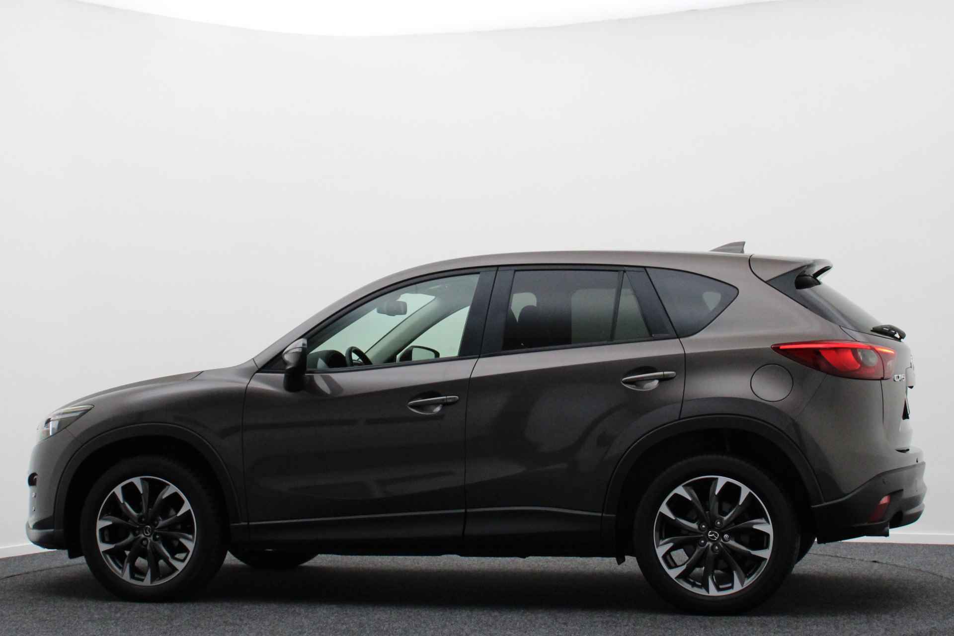 Mazda CX-5 2.0 SkyActiv-G 165 GT-M Line 2WD Leer, Bose, Climate, Cruise, Navigatie, Bluetooth, Camera, 19'' - 15/49