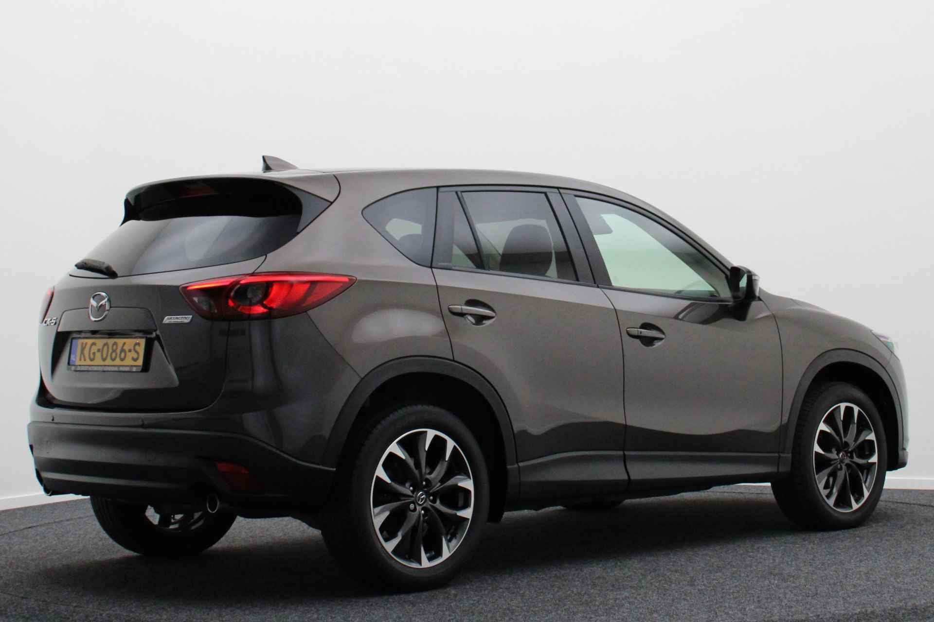 Mazda CX-5 2.0 SkyActiv-G 165 GT-M Line 2WD Leer, Bose, Climate, Cruise, Navigatie, Bluetooth, Camera, 19'' - 18/49