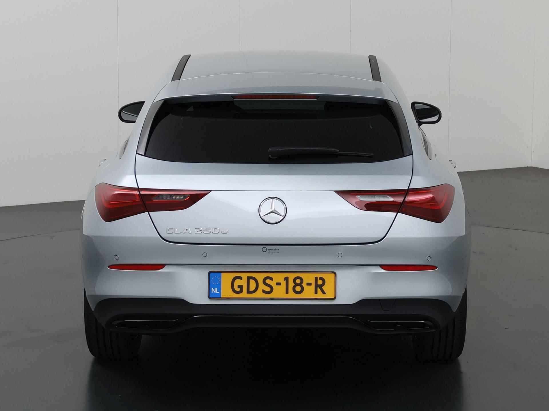 Mercedes-Benz CLA-klasse Shooting Brake 250e Star Edition Luxury Line | Night Pakket | Sfeerverlichting | 18" velgen | Stoelverwarming | Keyless Entry | - 11/41