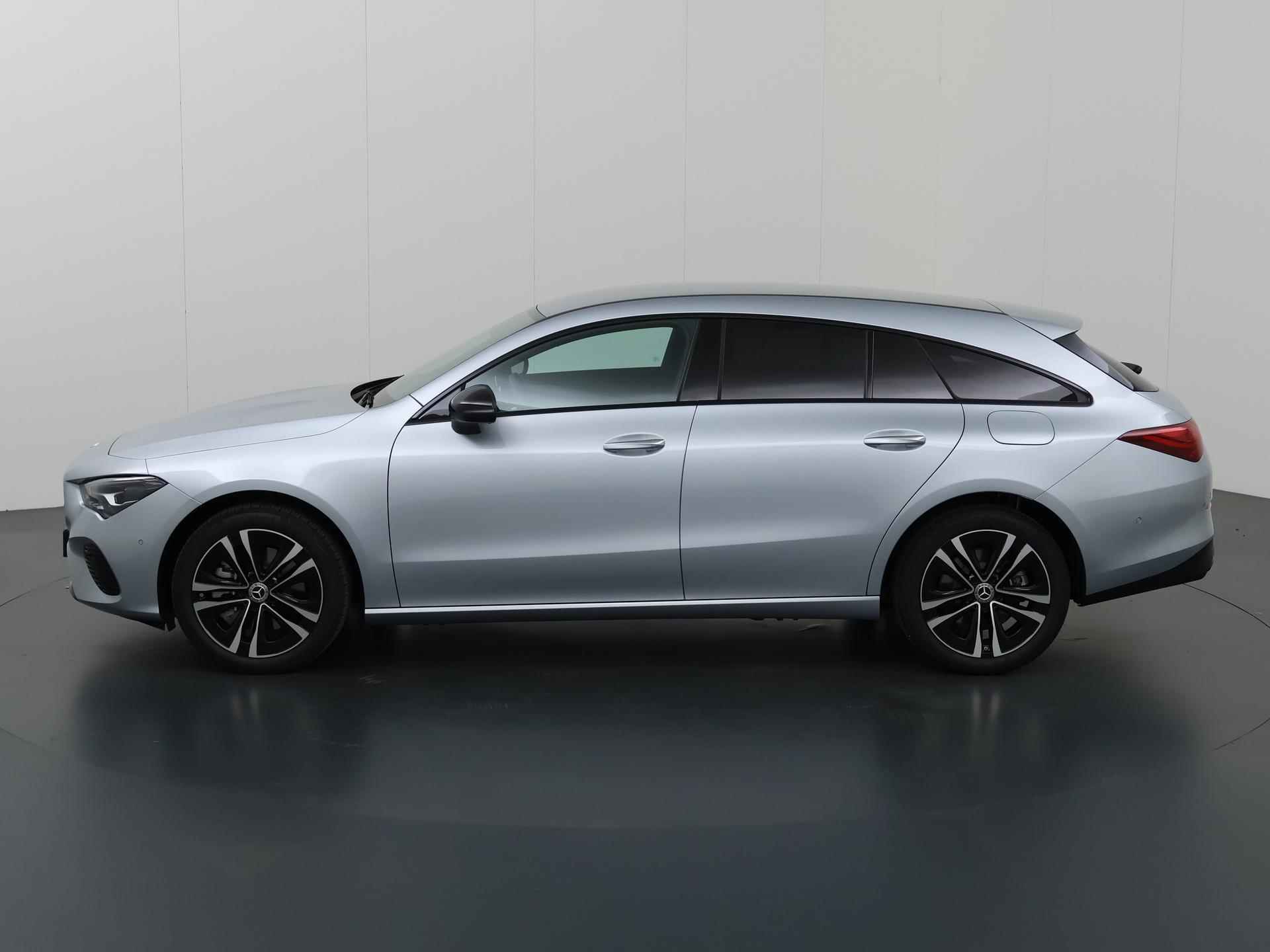 Mercedes-Benz CLA-klasse Shooting Brake 250e Star Edition Luxury Line | Night Pakket | Sfeerverlichting | 18" velgen | Stoelverwarming | Keyless Entry | - 12/41