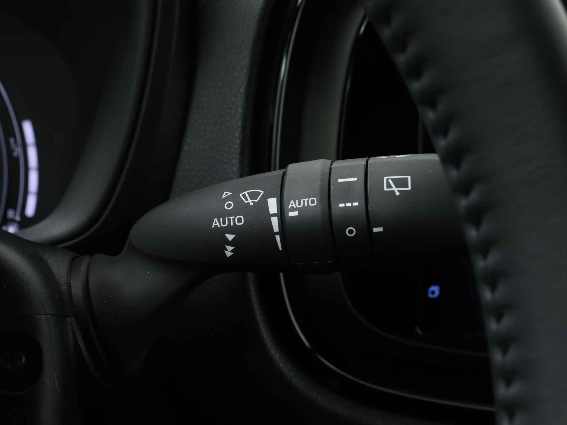 Toyota Aygo X 1.0 VVT-i MT Envy | Vouwdak | Navigatie | - 25/44