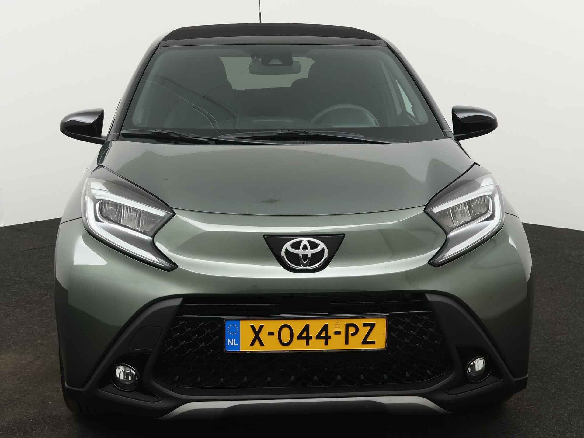 Toyota Aygo X 1.0 VVT-i MT Envy | Vouwdak | Navigatie | - 28/44