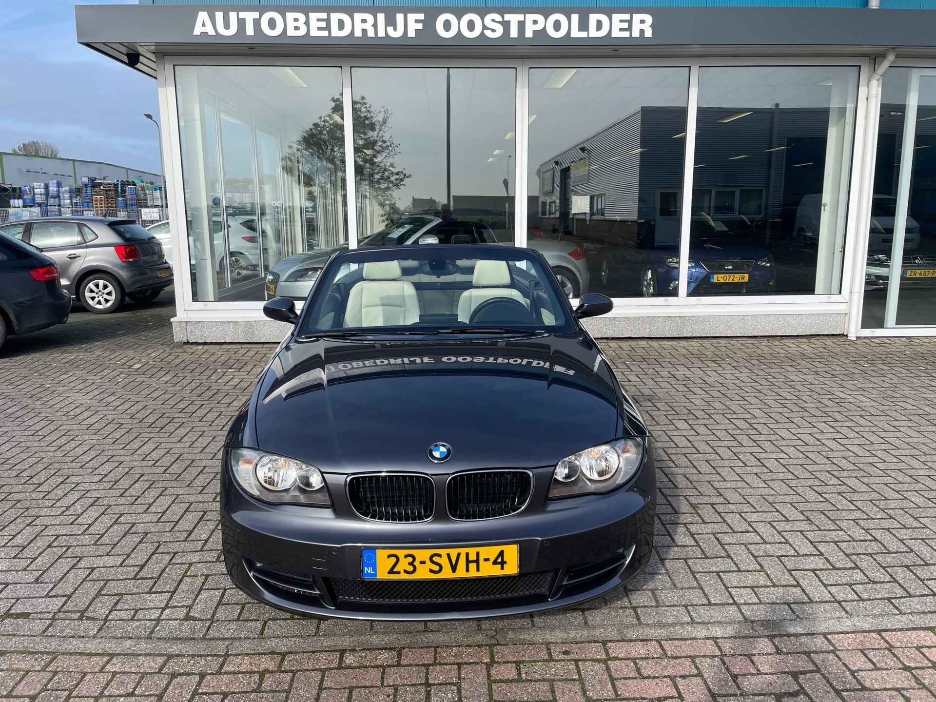 BMW 1-serie Cabrio 120i High Executive - 2/23