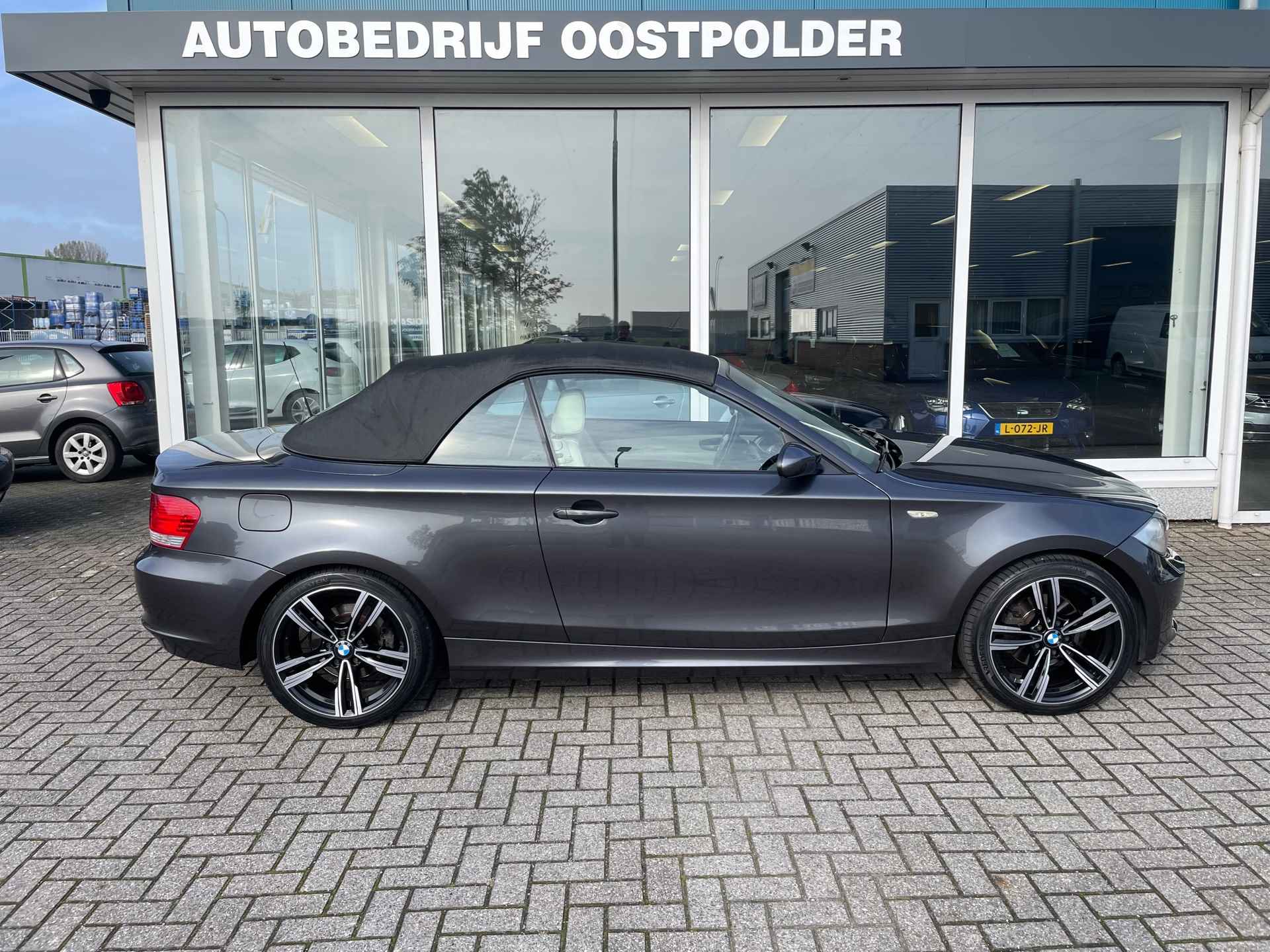 BMW 1-serie Cabrio 120i High Executive - 10/23