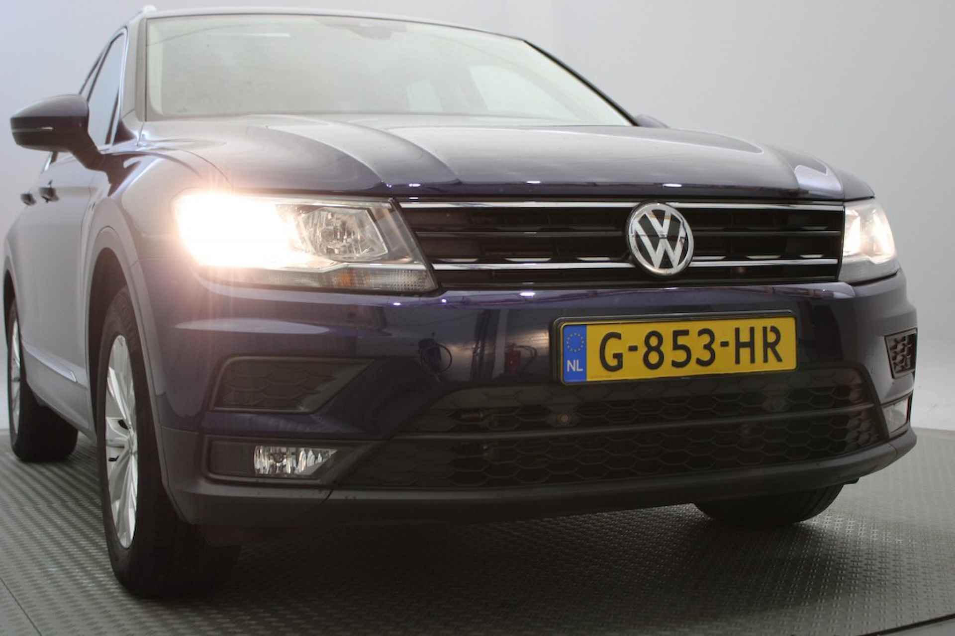 VOLKSWAGEN Tiguan 1.5 TSI Comfortline Business - Panorama, Clima, Stoelverw. - 32/33