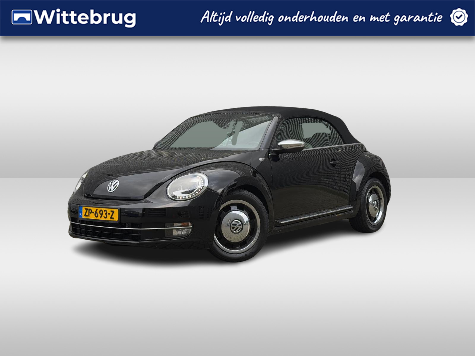 Volkswagen Beetle Cabrio 1.4 TSI Design / Parkeersensoren V+A / Stoelverwarming / Lederen Sportstoelen / 16" LMV