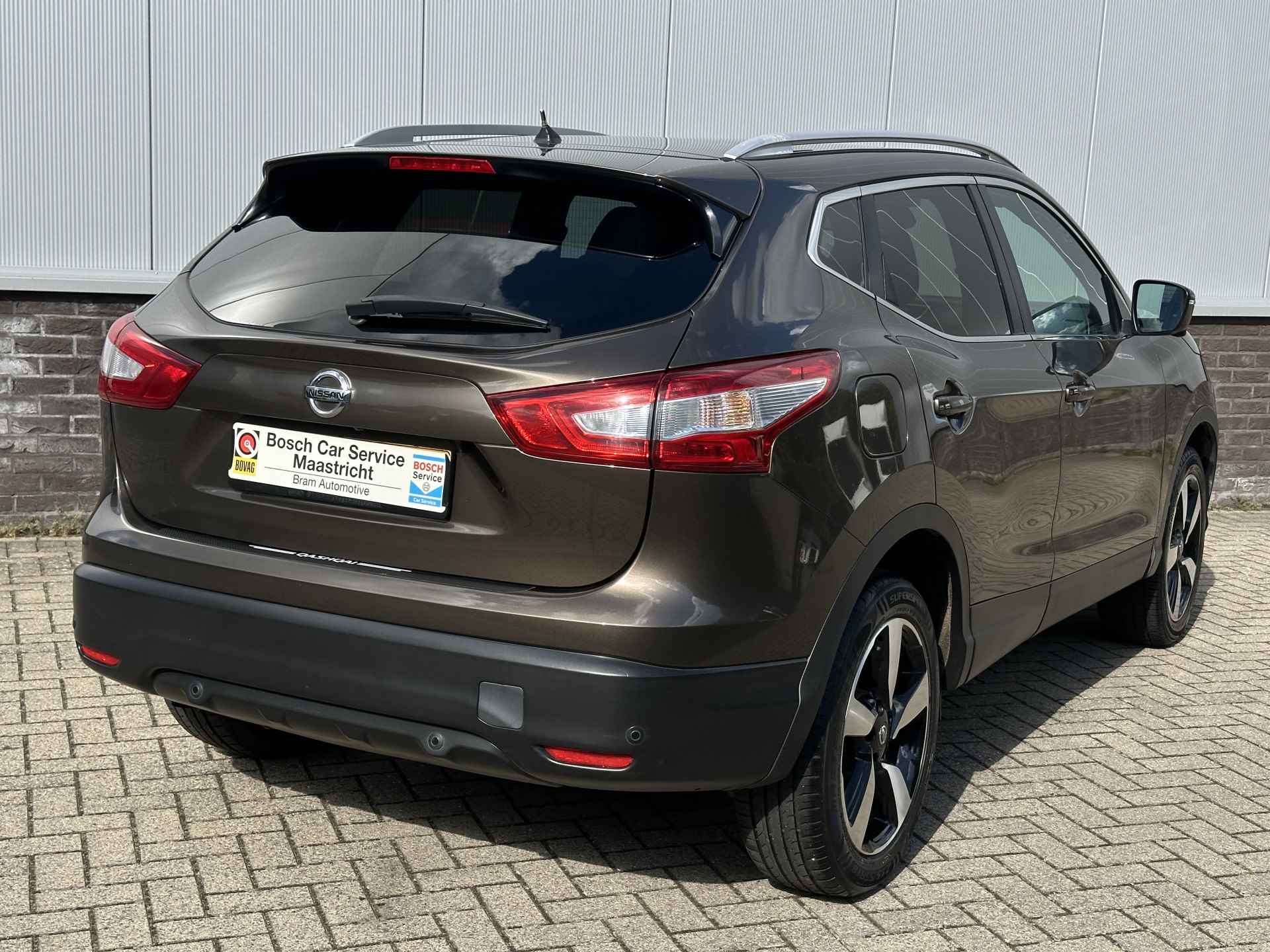 Nissan QASHQAI 1.2 N-Vision | Panorama | Xenon | Winter-pakket | Interesse, Proefrit? Bel of app met: 06-24 28 28 42 - 29/32