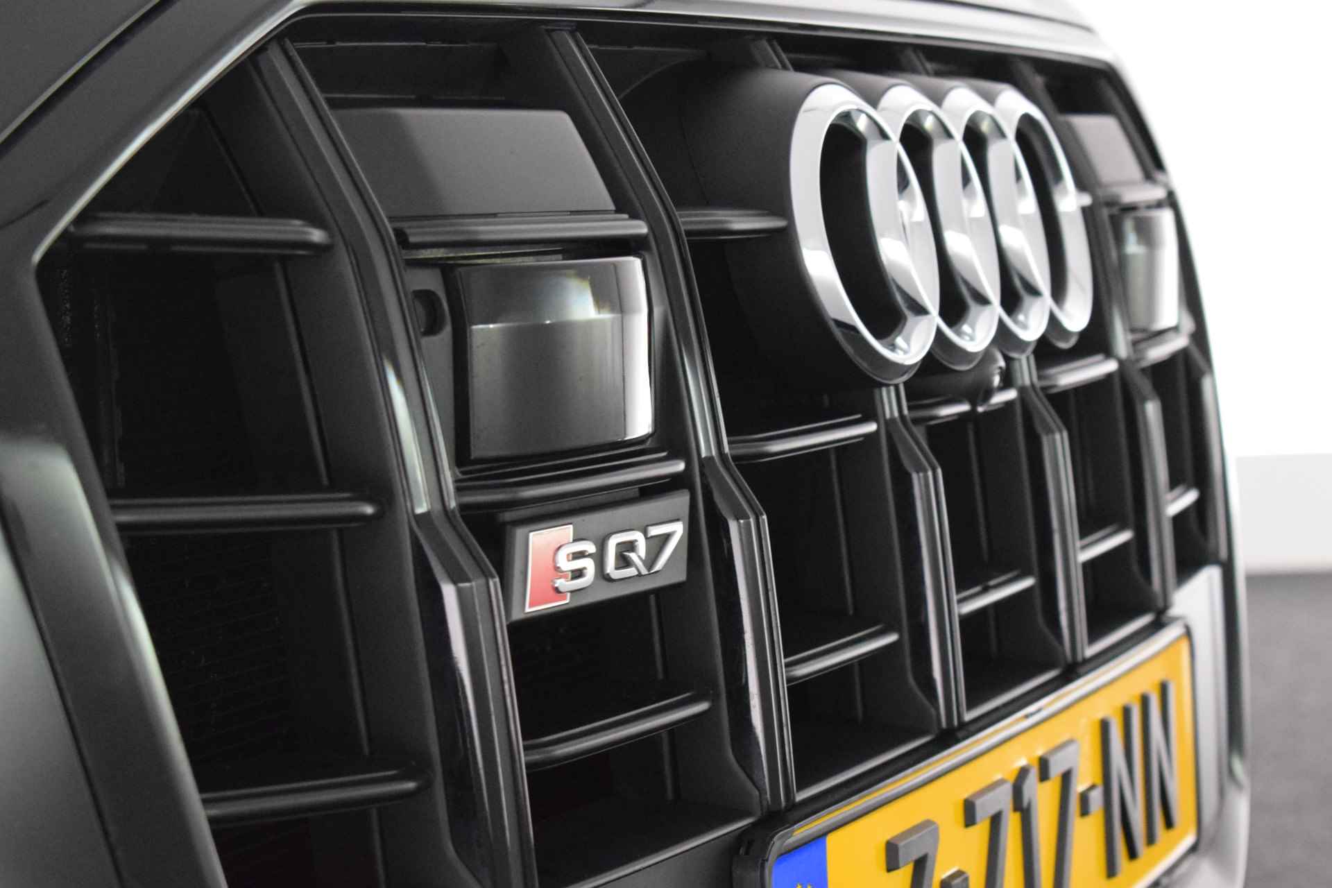 Audi SQ7 4.0 TFSI 507pk quattro 7Pers. Trekhaak Laser Led B&O Keyless Virtual Cockpit Head-Up Panoramadak Luchtvering Navigatie - 69/70