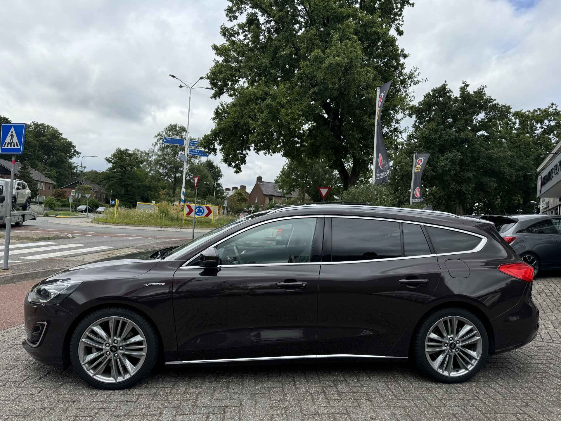 Ford FOCUS Wagon 125pk EcoBoost Vignale, Pano | Orig. NL auto - 26/35