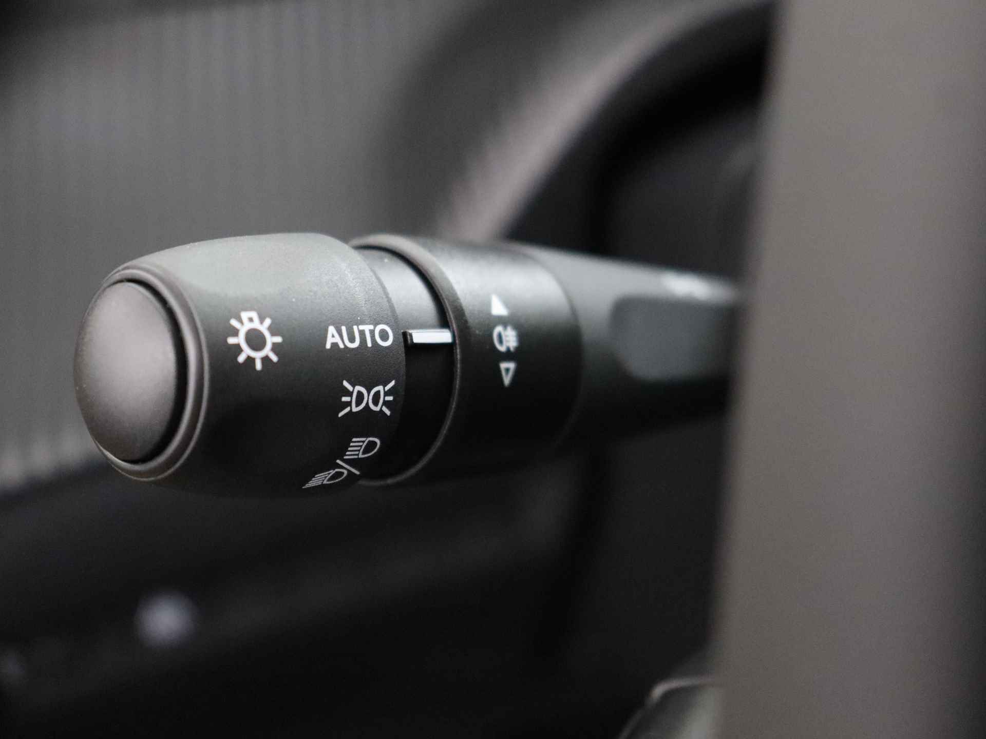Peugeot 208 1.2 PureTech Active Pack | Apple Carplay | Cruise Control | Parkeersensoren | - 19/36