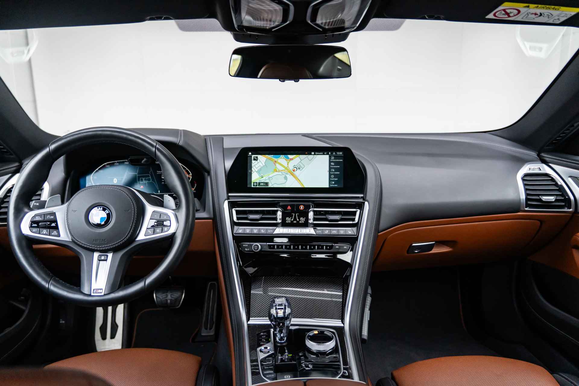 BMW 8 Serie Coupé 840i xDrive High Executive  /  Model M Sport / Active Steering / Carbon dak / Driving Assistant Professional - 9/63