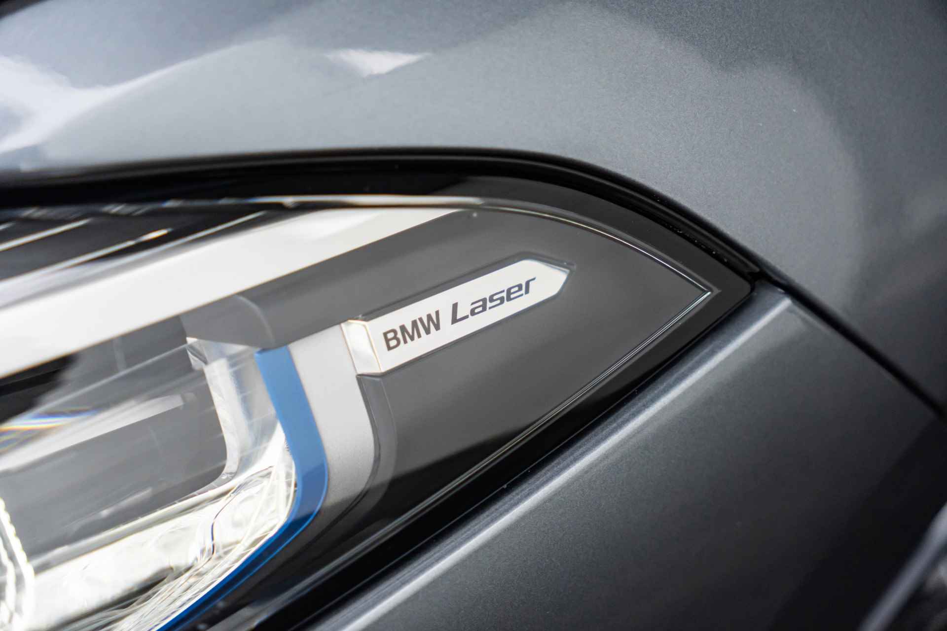 BMW 8 Serie Coupé 840i xDrive High Executive  /  Model M Sport / Active Steering / Carbon dak / Driving Assistant Professional - 40/63
