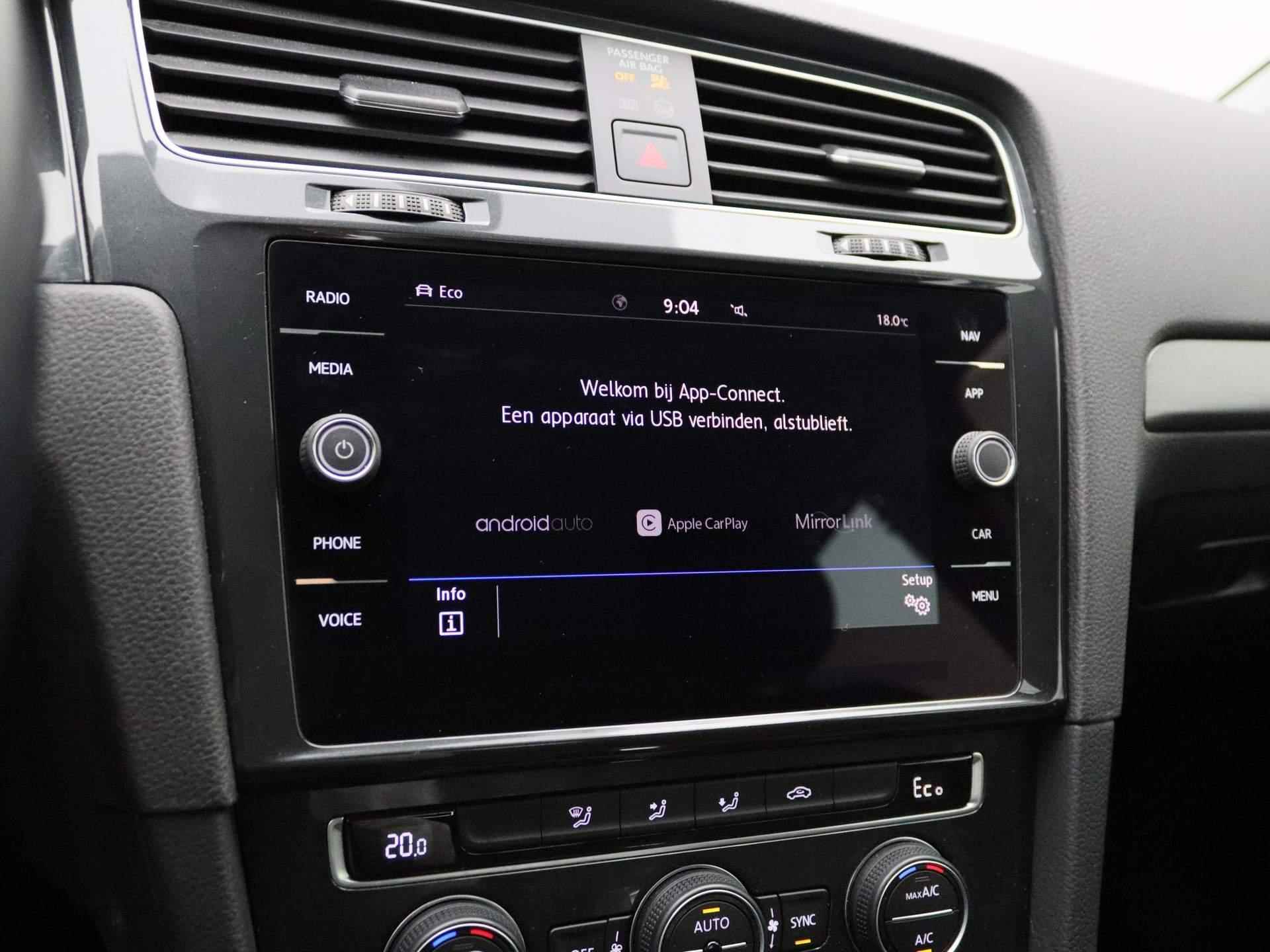 Volkswagen e-Golf E-DITION | Automaat | Apple Carplay/Android Auto | DAB | Rijstrooksensor | Adaptieve Cruise Control |  12 Maanden BOVAG Garantie | - 28/38