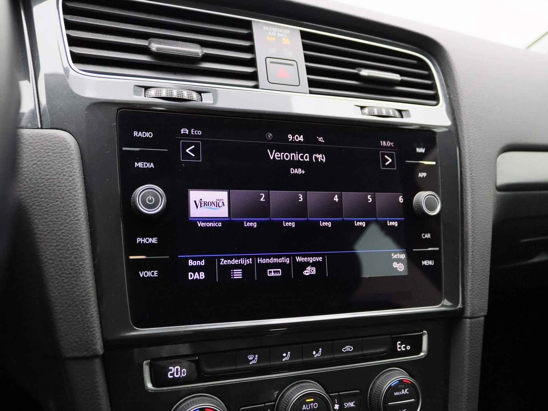 Volkswagen e-Golf E-DITION | Automaat | Apple Carplay/Android Auto | DAB | Rijstrooksensor | Adaptieve Cruise Control |  12 Maanden BOVAG Garantie | - 30/38