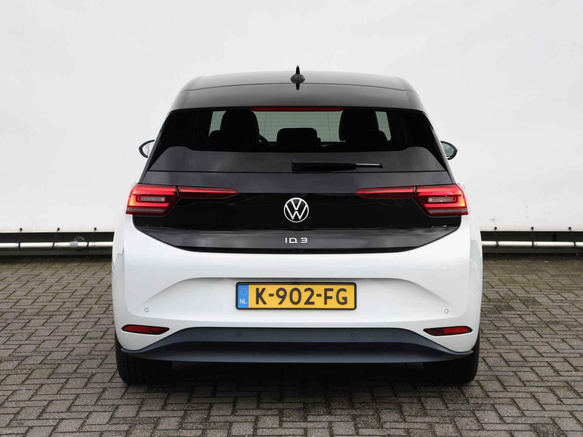 Volkswagen ID.3 First Plus 58 kWh 204pk I led Matrix I Steunhaak I Camera I Navigatie I Stoelverwarming - 6/46