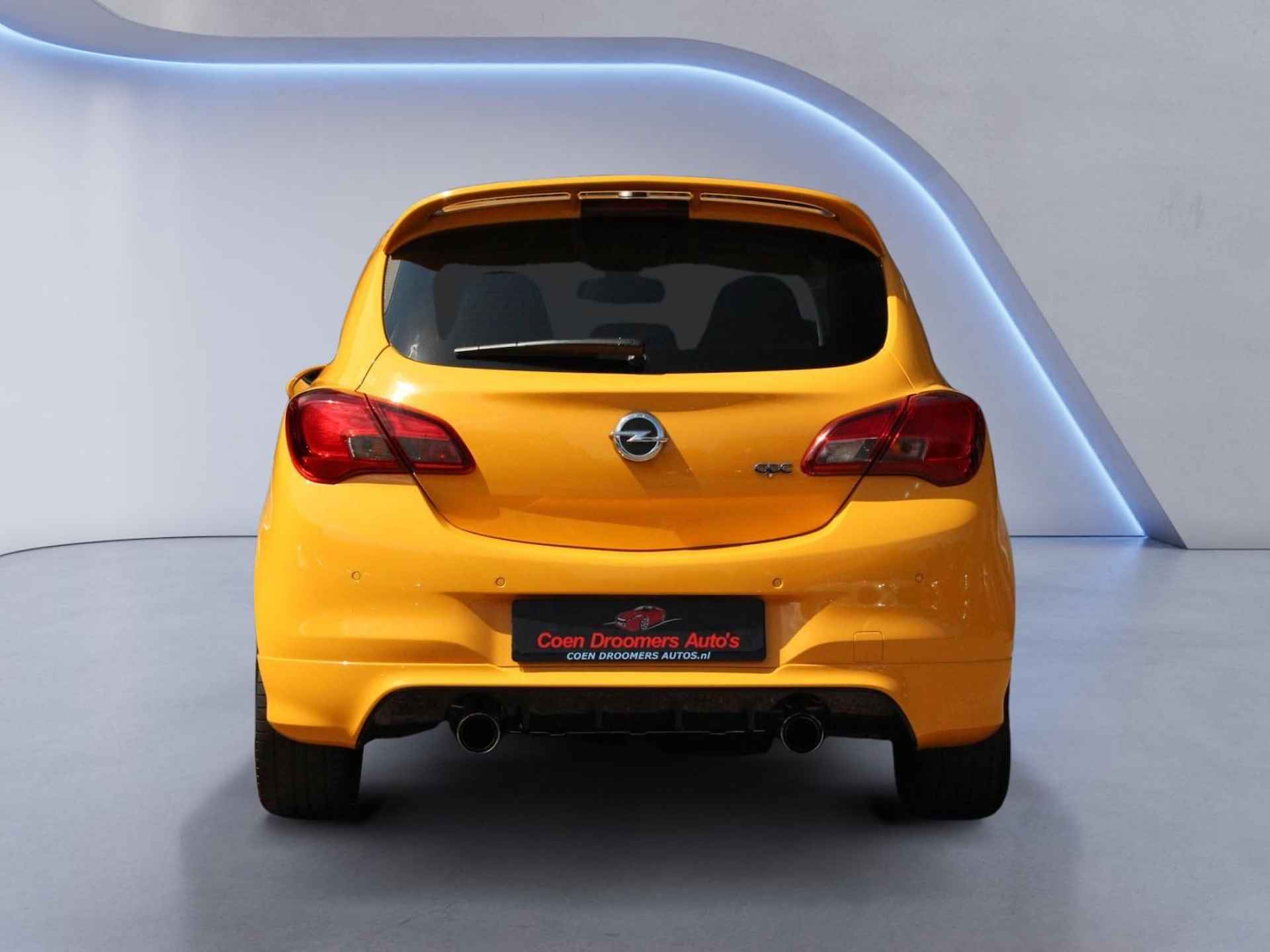 Opel Corsa 1.6 Turbo OPC 207 PK Recaro interieur, Navigatie, Leder, Cruise control, Apple CarPlay/Android Auto, Airco, Bluetooth (MET GARANTIE*) - 6/24