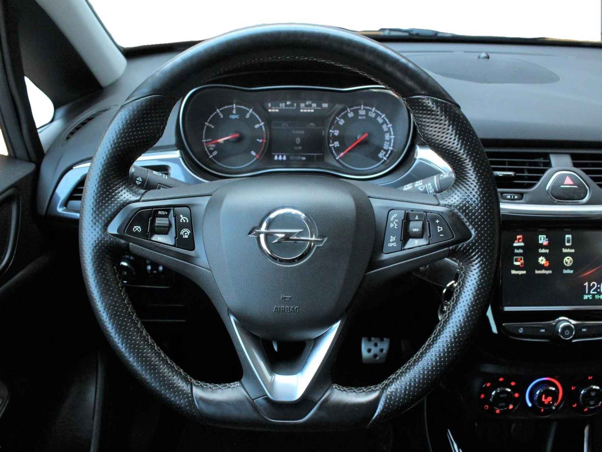 Opel Corsa 1.6 Turbo OPC 207 PK Recaro interieur, Navigatie, Leder, Cruise control, Apple CarPlay/Android Auto, Airco, Bluetooth (MET GARANTIE*) - 14/24