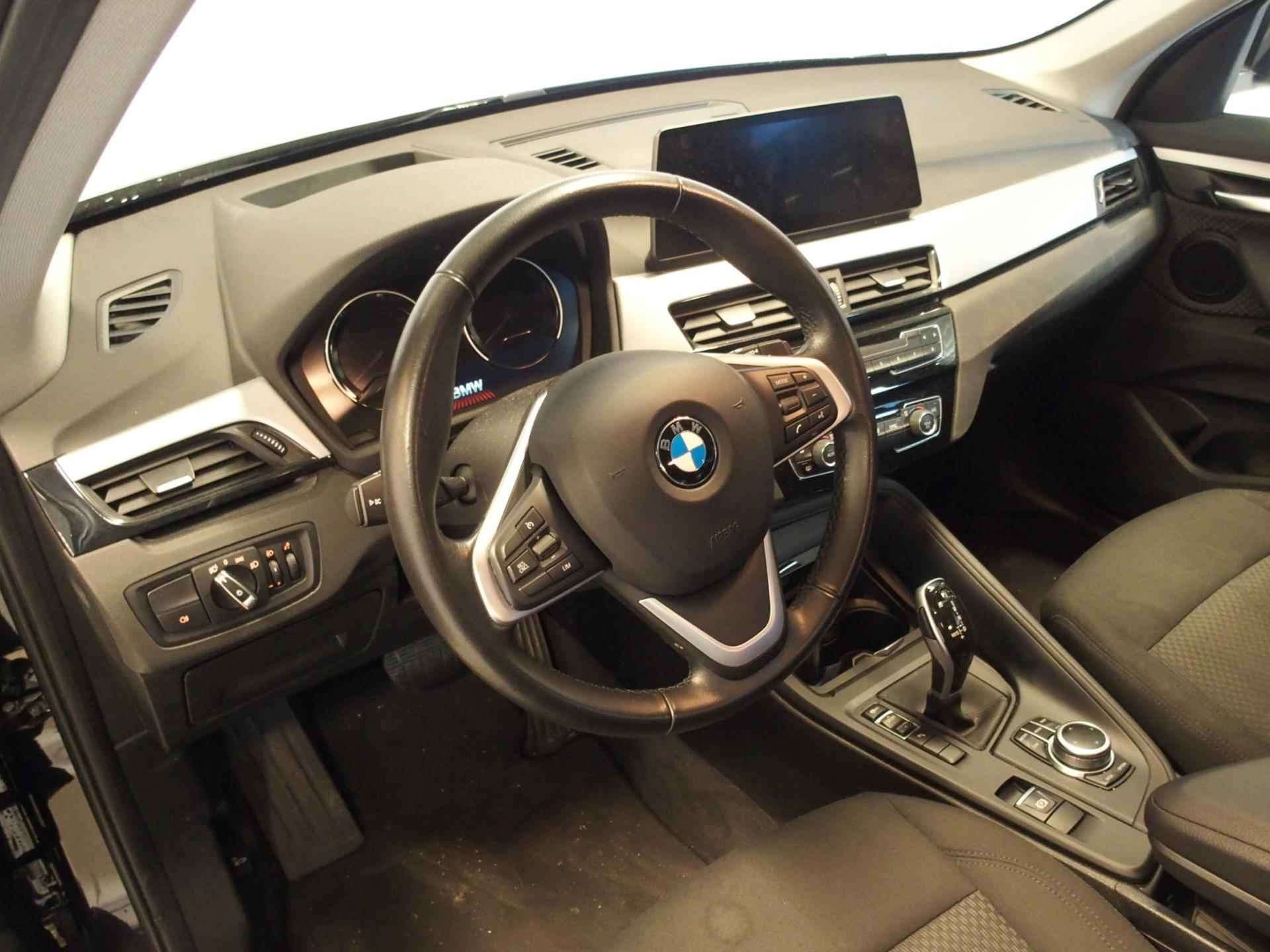 BMW X1 SDrive20i Executive, Led, PDC V+A, Camera, Head-up ,Electrische kofferklep - 10/28