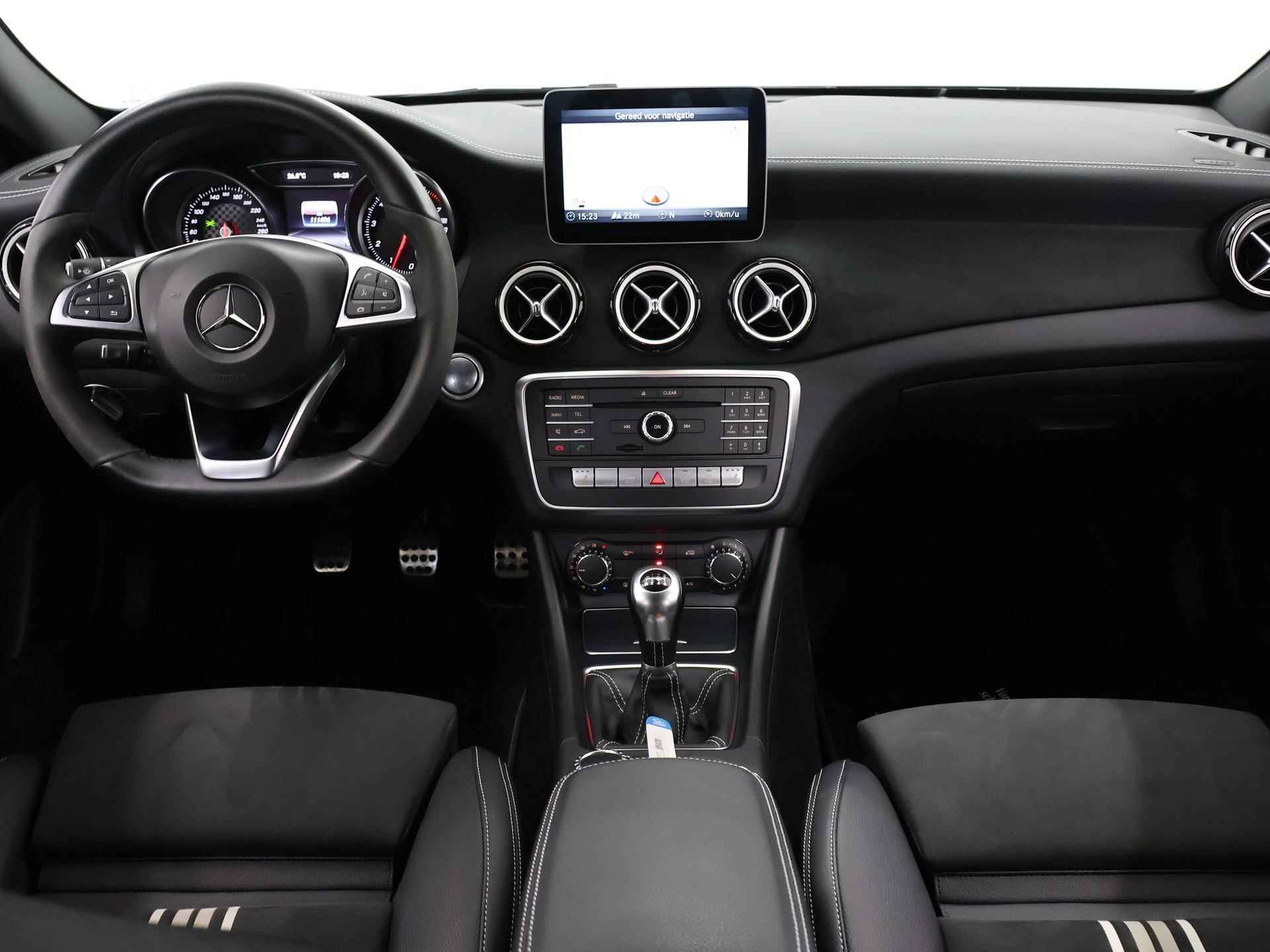 Mercedes-Benz A-klasse 180 Business Solution AMG Upgrade Edition | Navigatiesysteem | Cruise Control | Stoelverwarming | Led koplampen | - 9/38