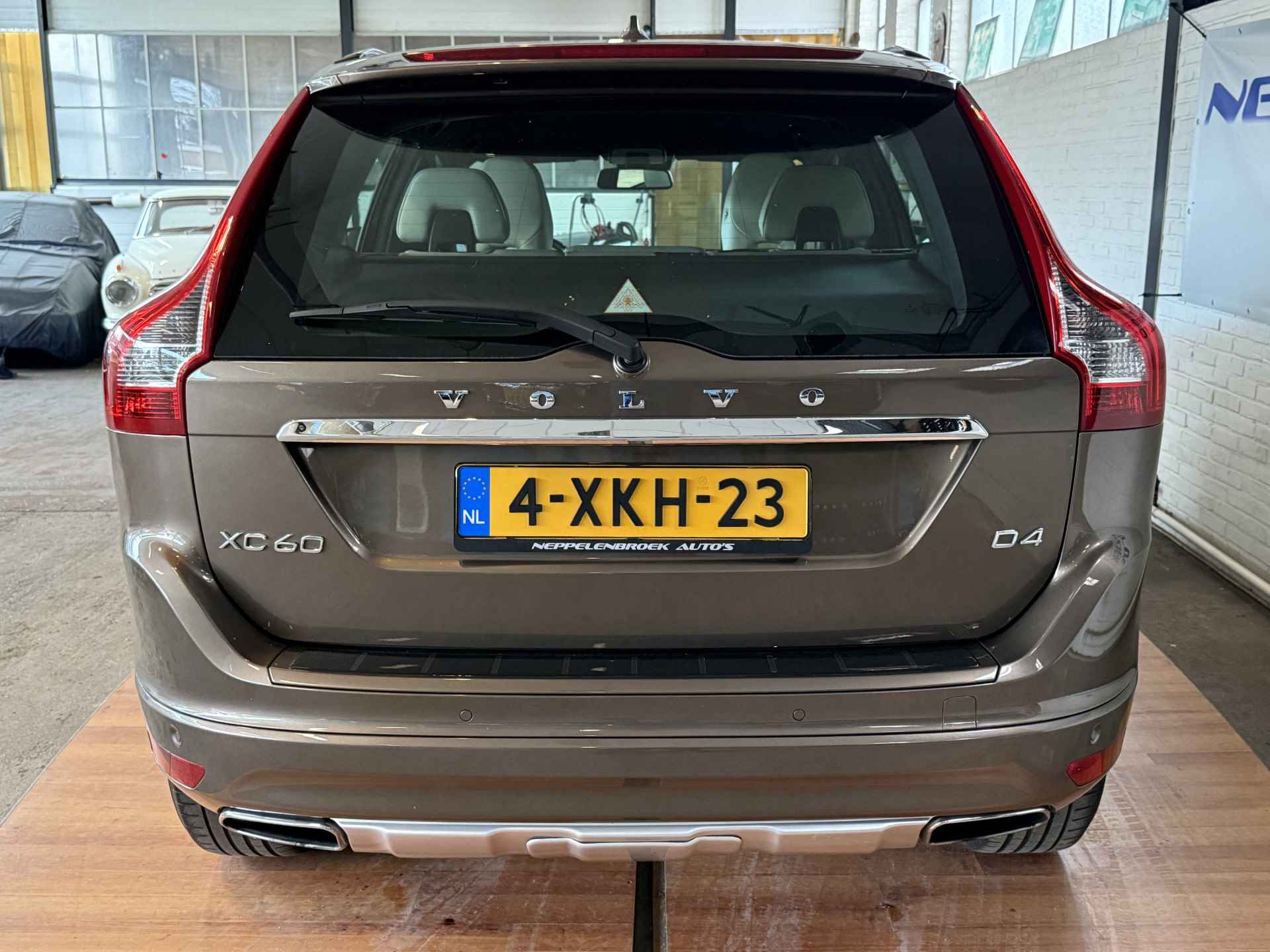 Volvo XC60 2.0 D4 FWD Summum - 13/21