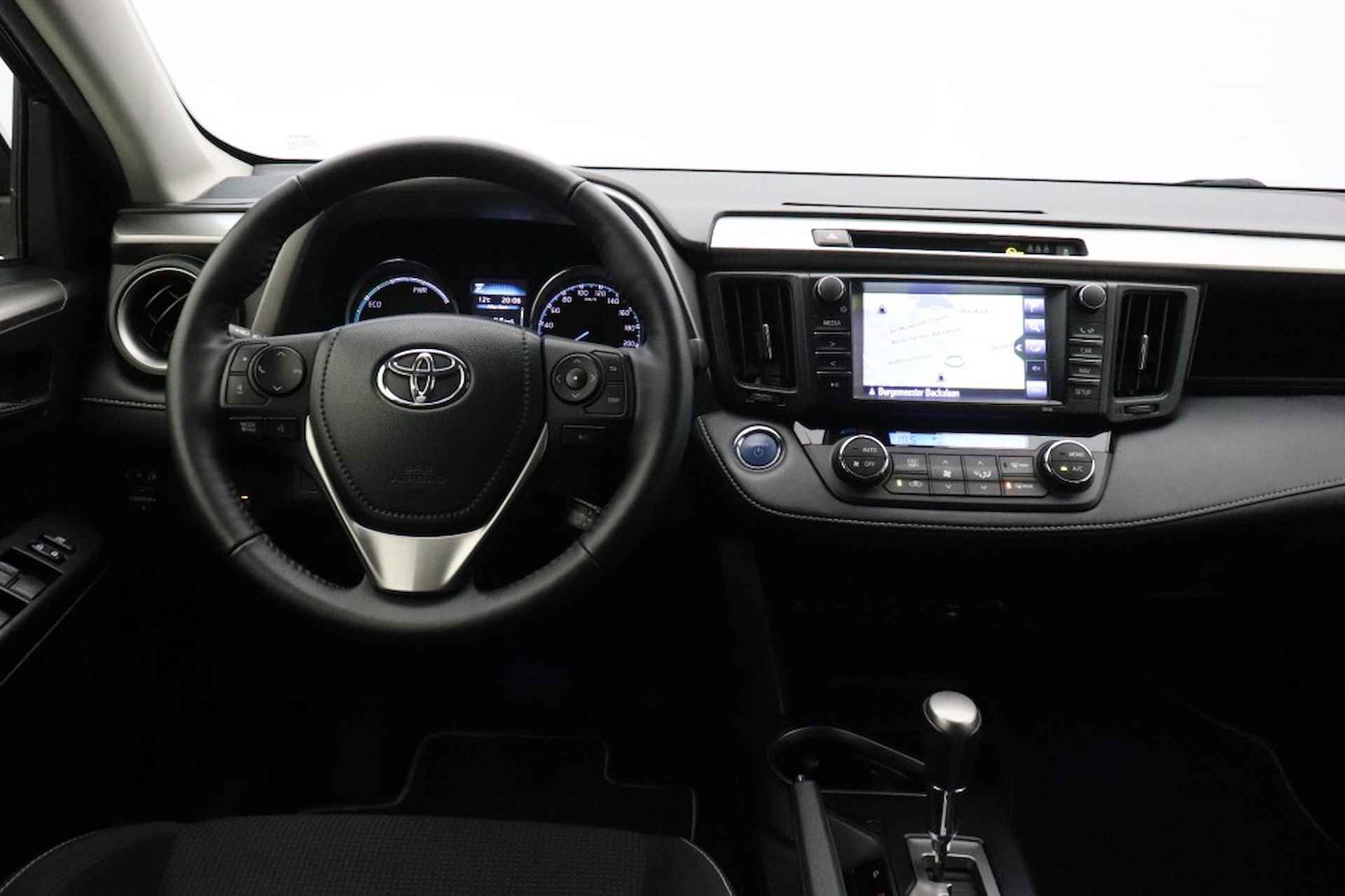 TOYOTA Rav4 2.5 Hybrid Executive Business - 4/29