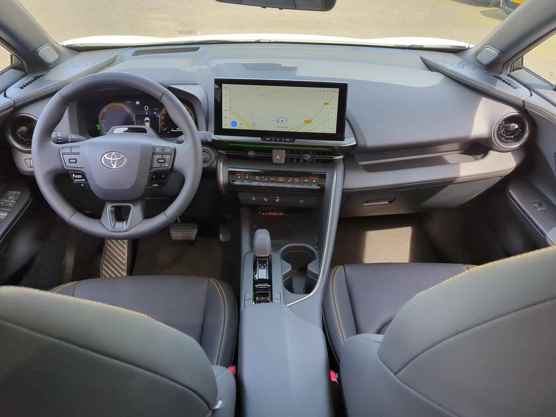 Toyota C-HR Plug-in Hybrid 220 Première Edition | Android Auto | Apple Carplay | - 16/34
