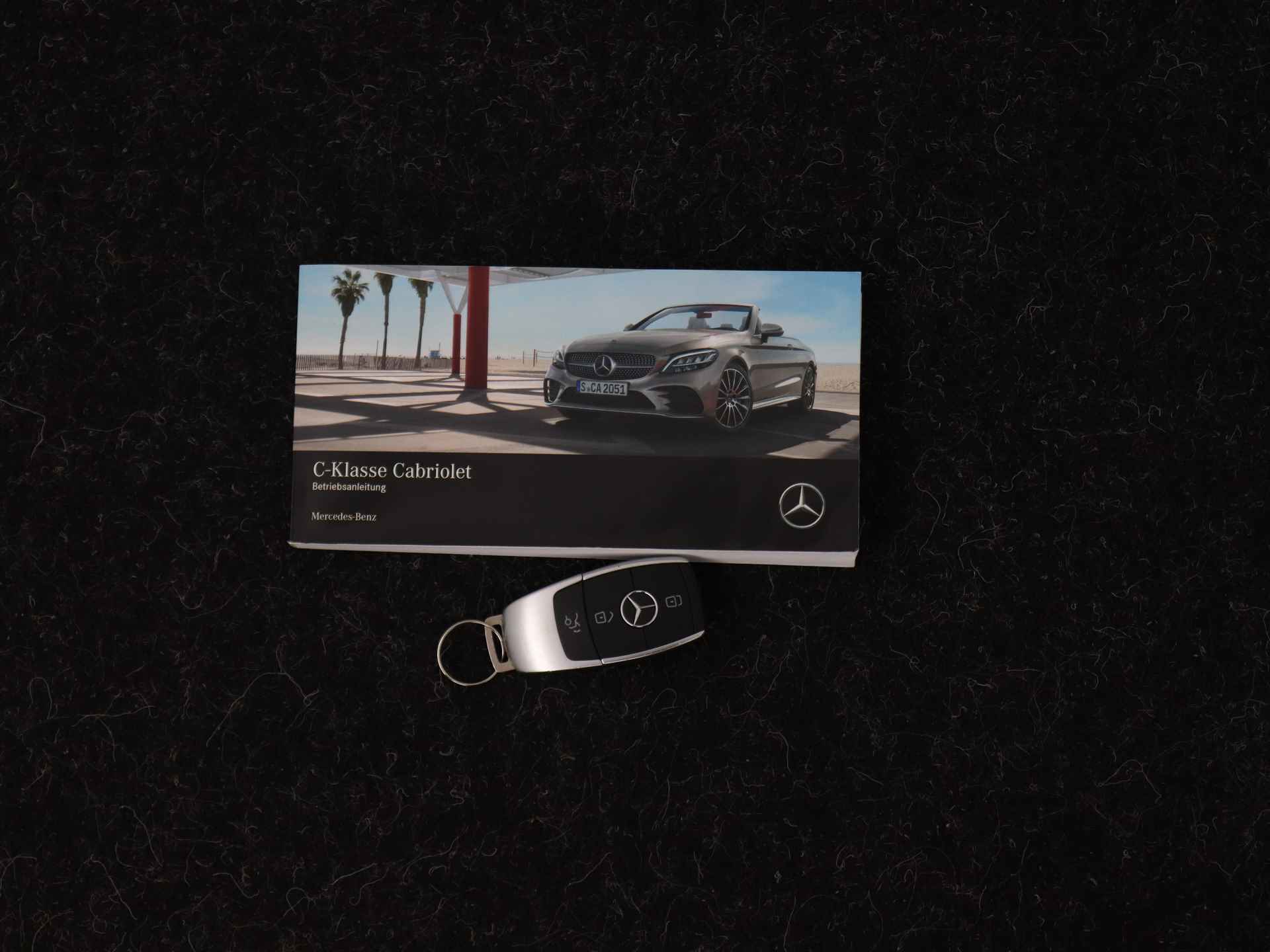 Mercedes-Benz C-Klasse Cabrio 180 Premium Plus Pack | Stoelverwarming | Lage KM Stand | AMG Line | Inclusief 24 maanden Mercedes-Benz Certified garantie voor Europa. - 14/44