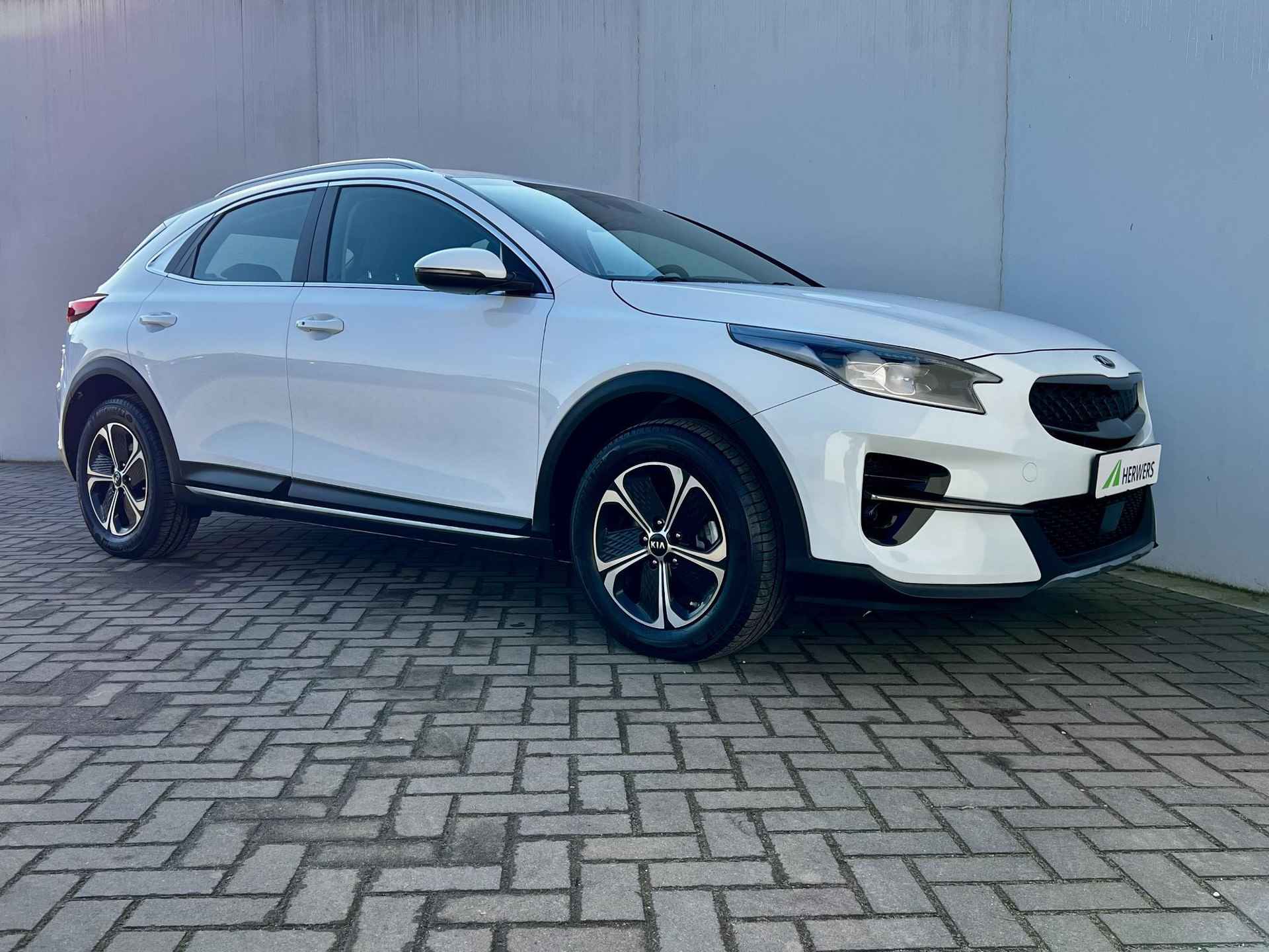 Kia XCeed 1.6 GDi PHEV DynamicLine Automaat / Dealer onderhouden / Trekgewicht 1.300 kg / EAER bereik 48 km / Stuur- en stoelverwarming / Navigatie via Apple Carplay Android Auto / - 47/55