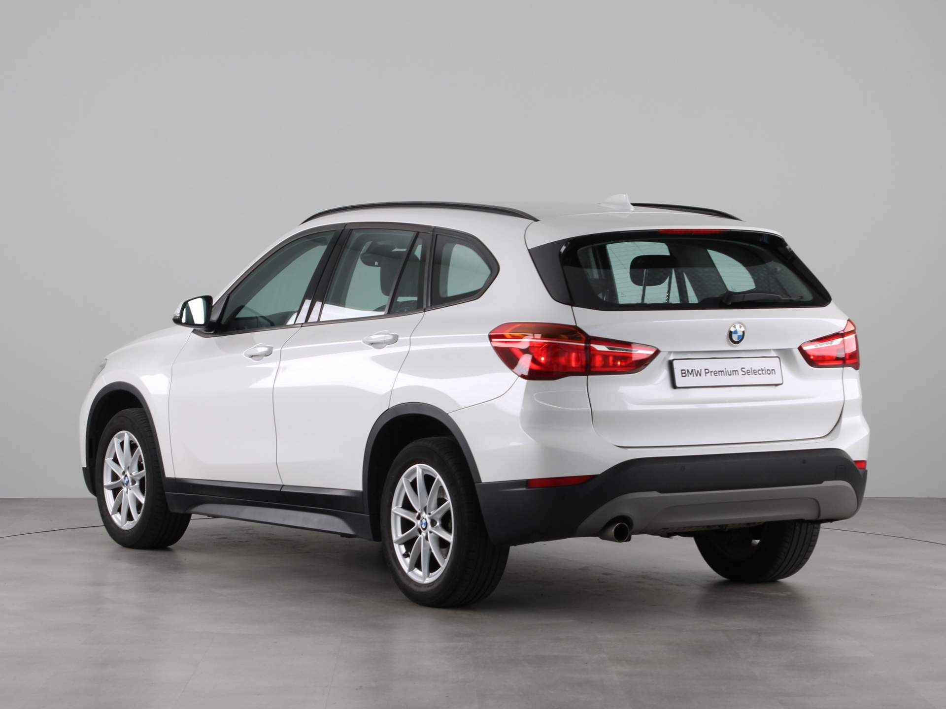 BMW X1 sDrive18i - 11/22