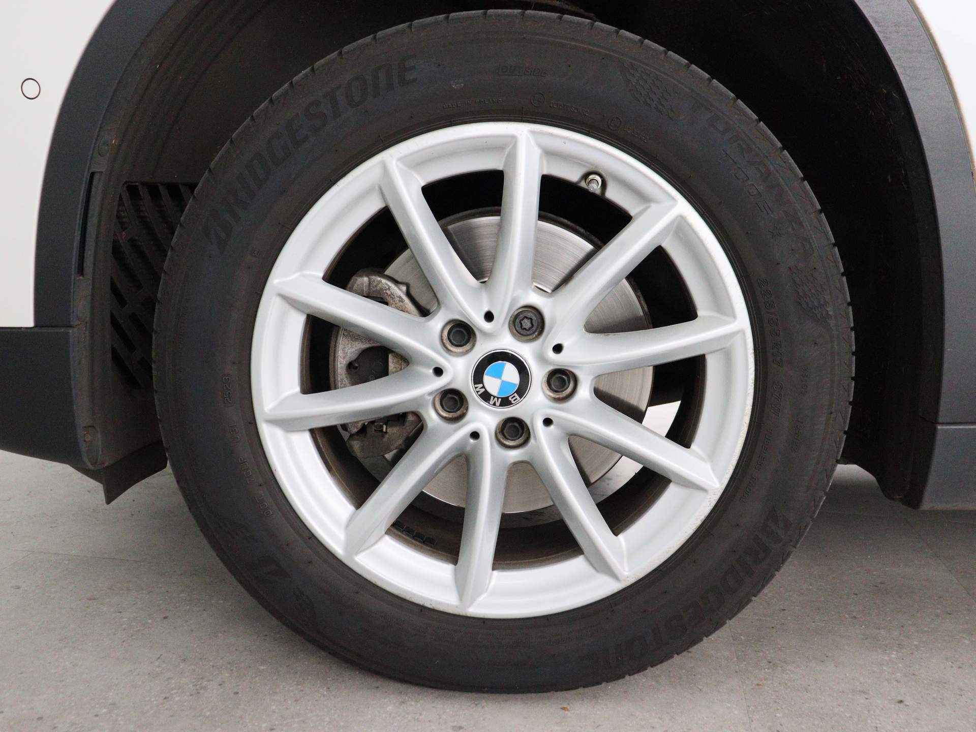 BMW X1 sDrive18i - 18/22