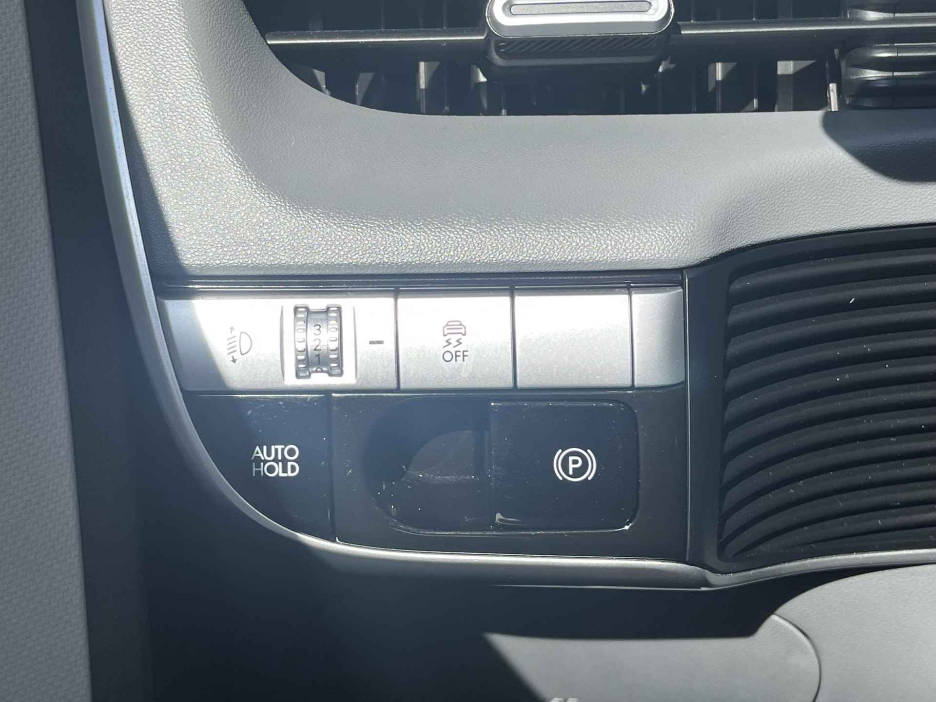 Hyundai Ioniq5 73 kWh Style Rijklaar! | Warmte pomp | Navi | Adaptive Cruise Control | - 24/27