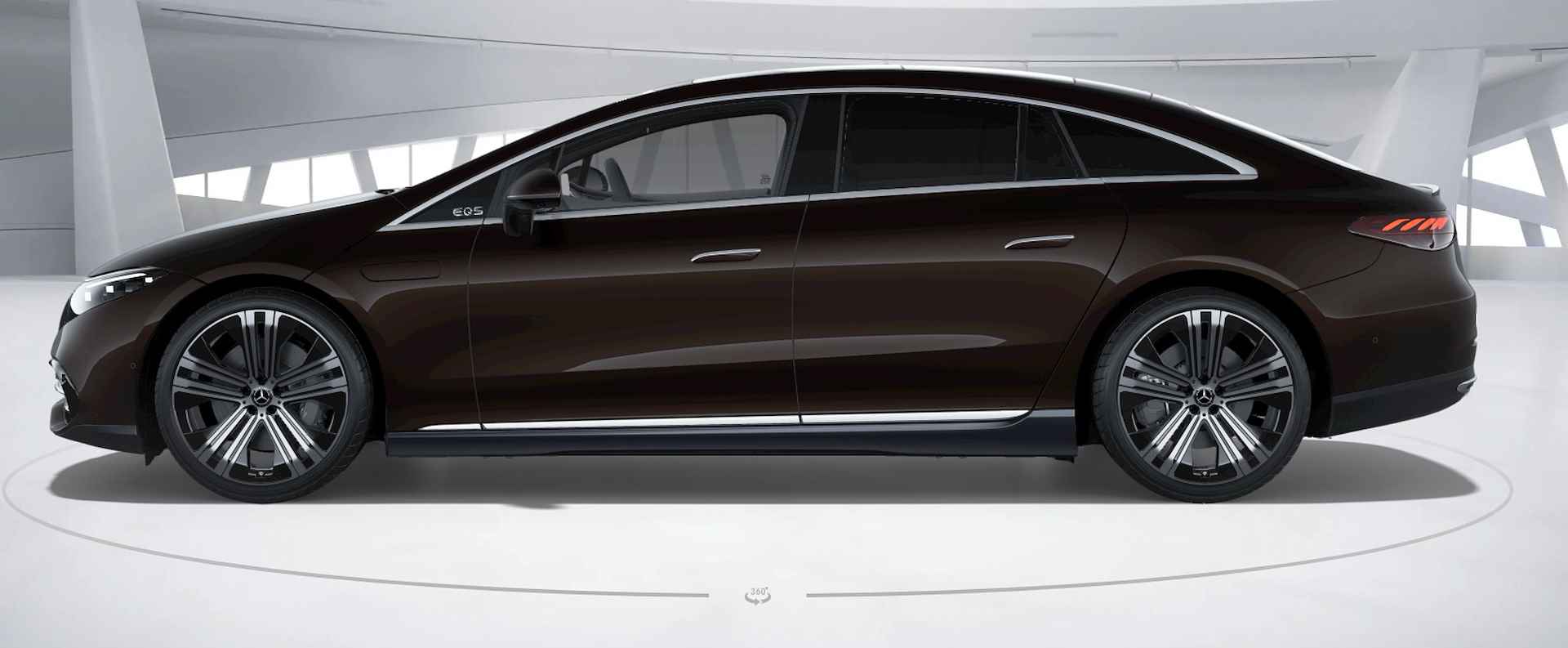 Mercedes-Benz EQS 450+ Luxury Line 108 kWh Premium AMG Line Automaat | Distronic | Panoramadak | Luchtvering | Trekhaak | Burmester soundsysteem - 4/10