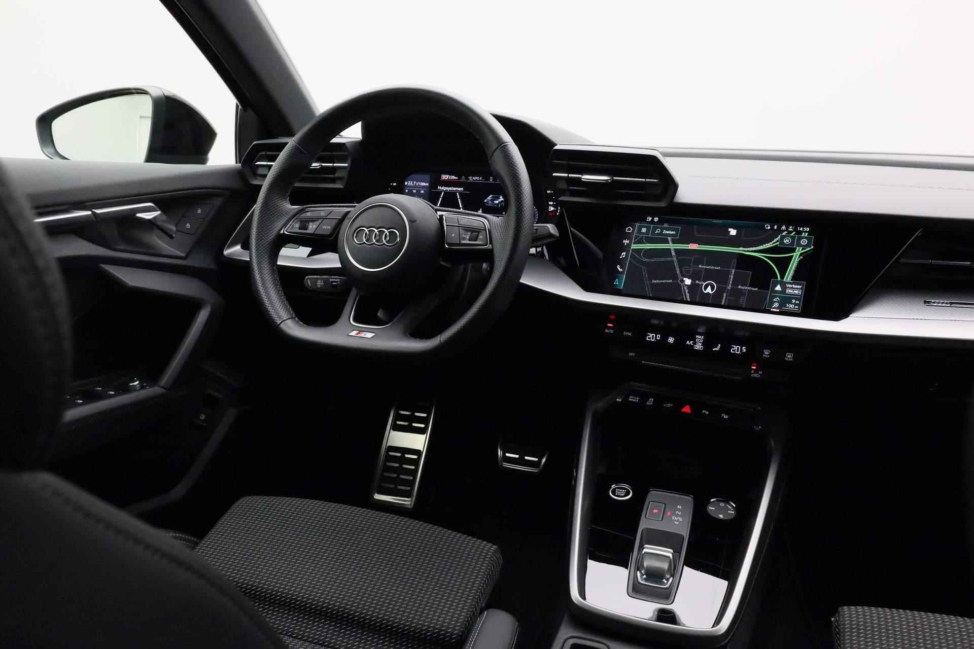 Audi A3 Sportback 40 TFSI e 204PK S-tronic S edition | 19 inch | Keyless | Maxton Design diffuser | Eibach verlagingsset - 27/45