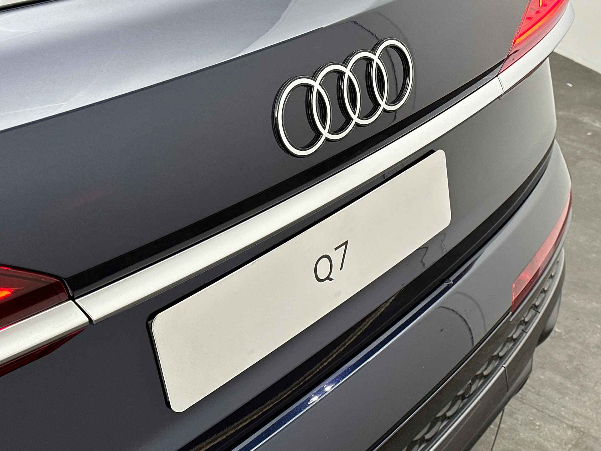 Audi Q7 Pro Line S - 29/33