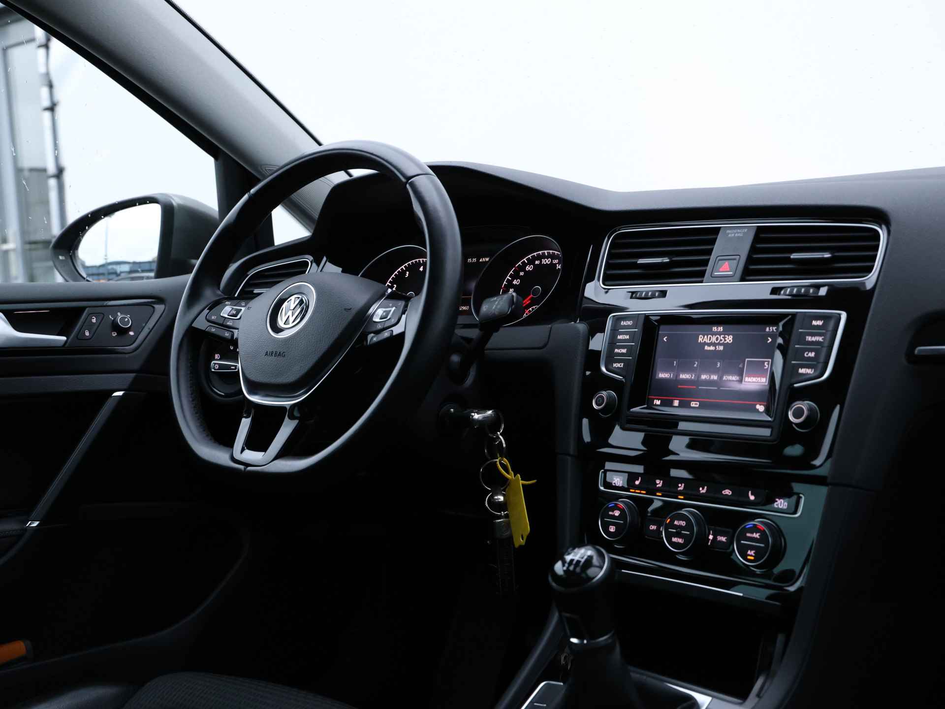 Volkswagen Golf 1.2 TSI Business Edition 105PK I Navigatie I Stoelverwarming I Cruise control I Spiegelpakket I Trekhaak - 7/38